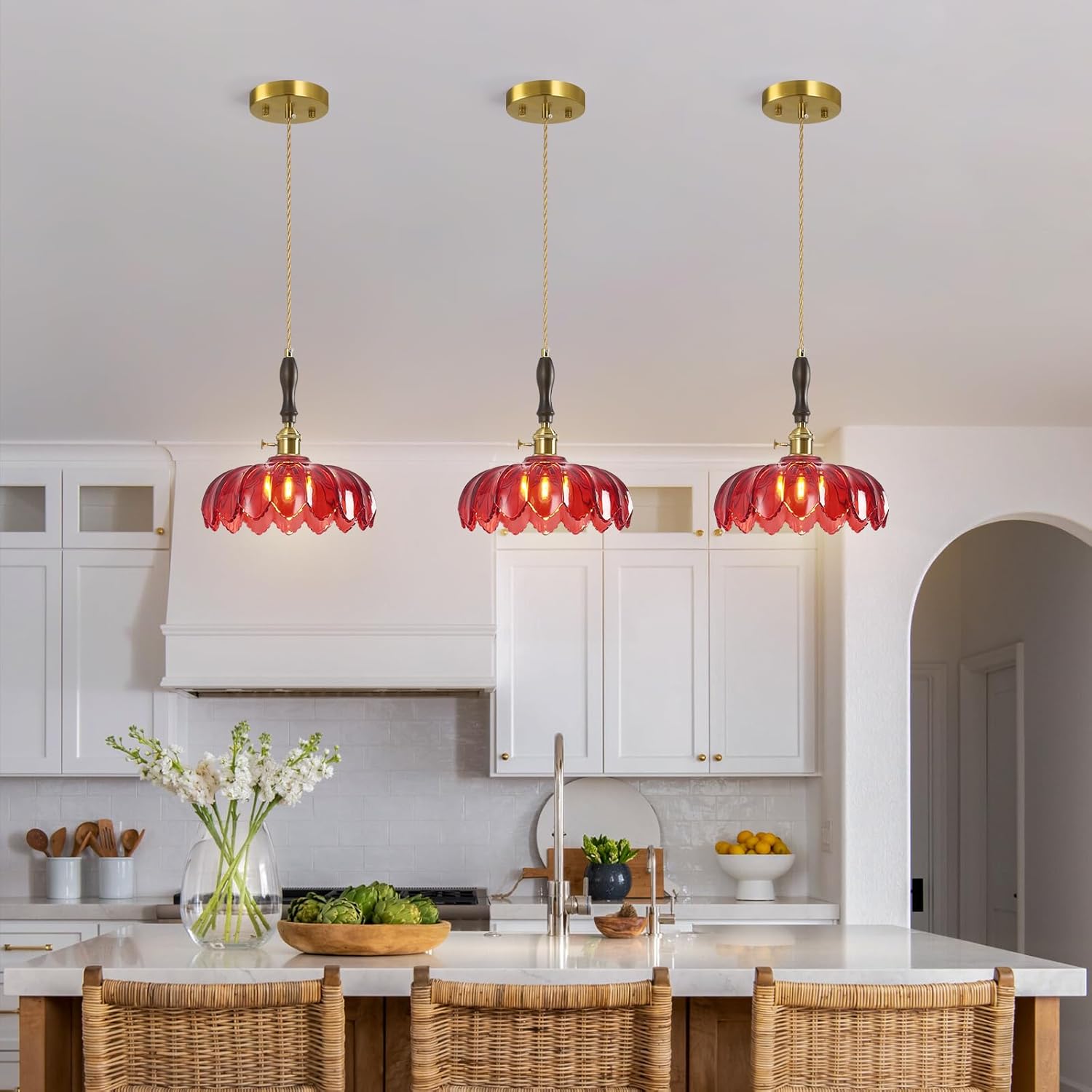 Modern Red Glass Pendant Light Retro Flower Glass Hanging Lamp Gold Brass Decorative Adjustable Ceiling Hanging Light Suitable for Kitchen Island Bedroom Dining Room Living Room