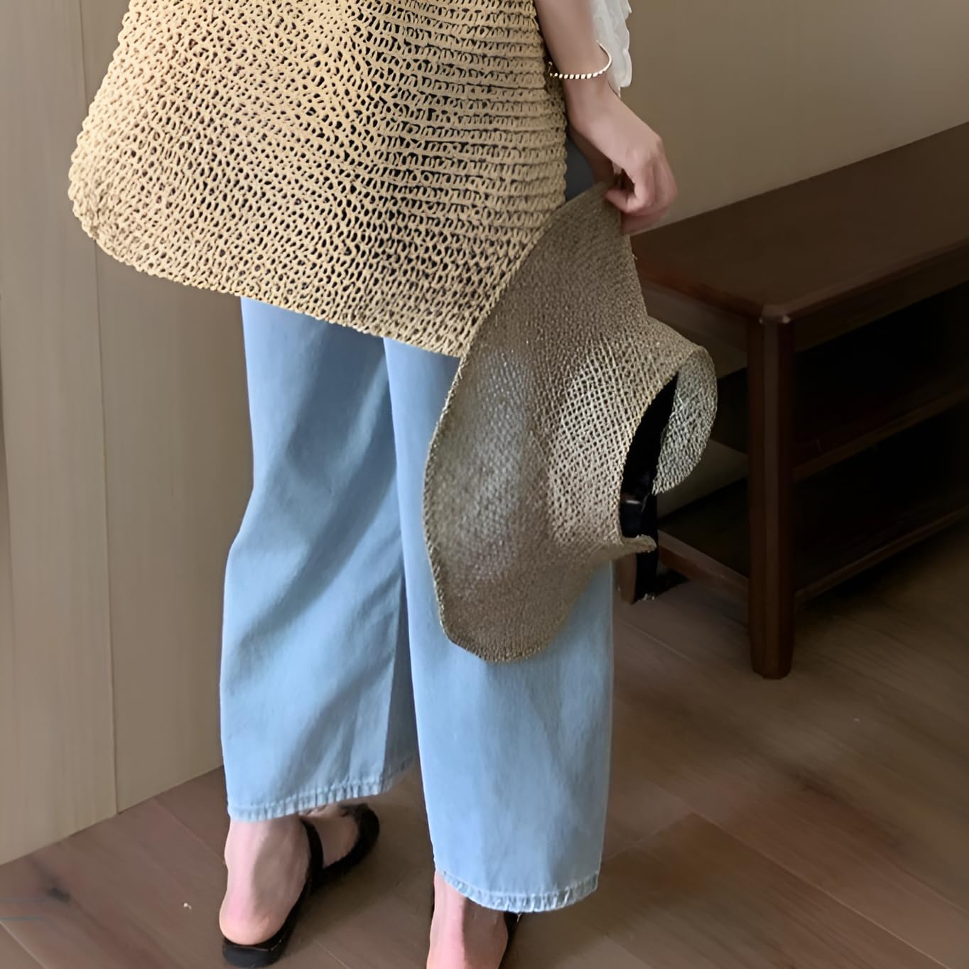 [mocoly] 夏用【ストレートデニム】 高腰デザインで脚長効果 薄手綿素材の大人サイズジーンズ ゆったりフィットでO脚カバー オ