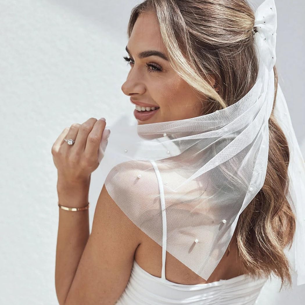 Elegant double layer White short Veil with bow and faux pearls Perfect Bridal Ivory Two Tier Heavily Embellished Short  main image 4