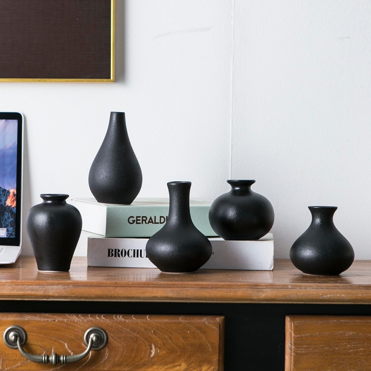 Black Bud Vases, Ceramic Small Vase Set of 5, Mini Vases for Fresh and Dried Flowers, Modern Home Decor, Pottery Centerpiece Table Decorations