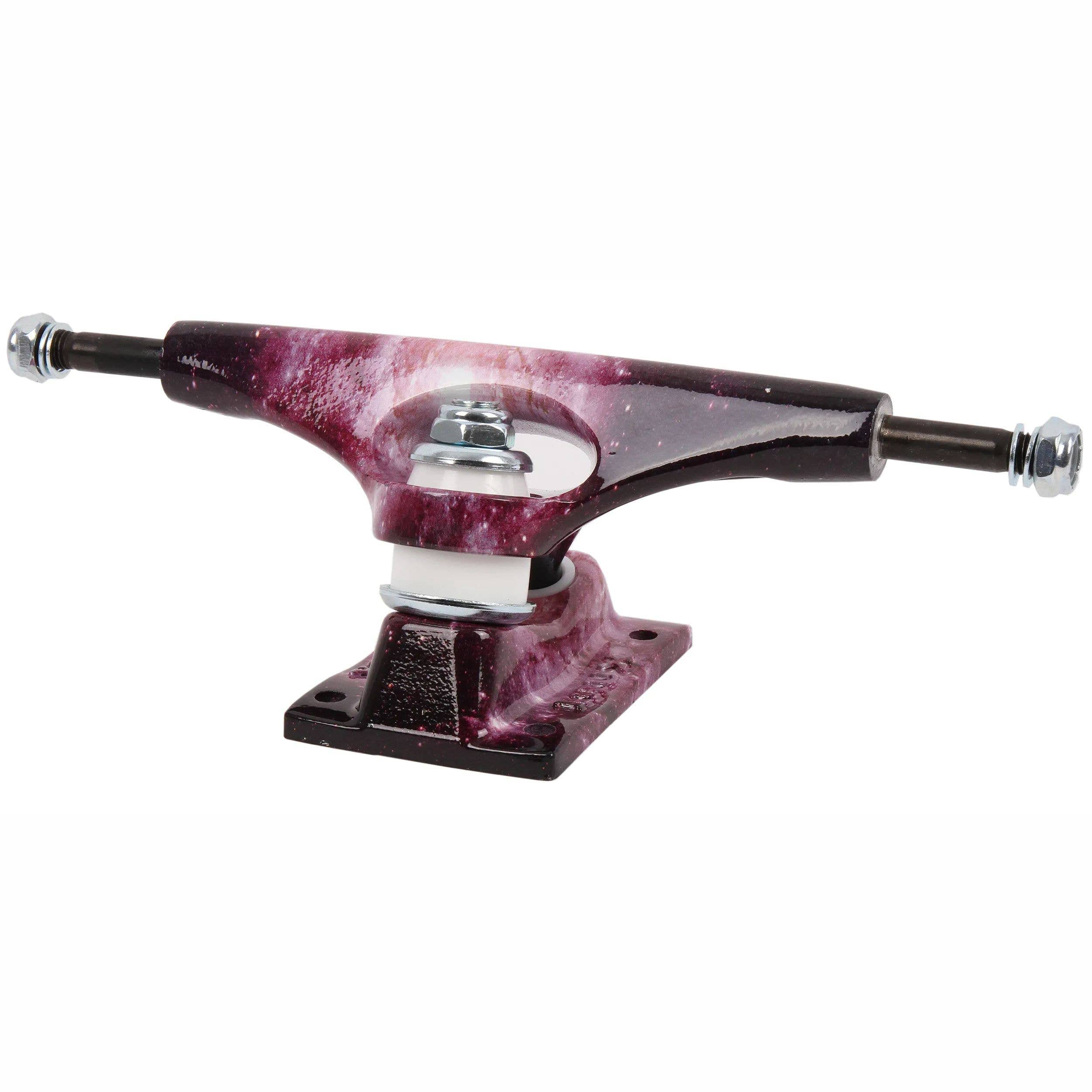 Krux Trucks 8.25 K5 Galaxy Standard skateboardtrucks (twee stuks)