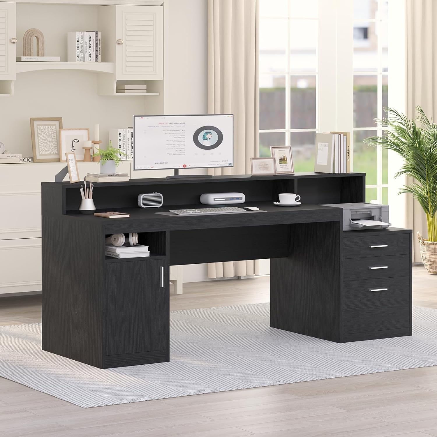 Diagram illustrating ergonomic benefits of monitor stand