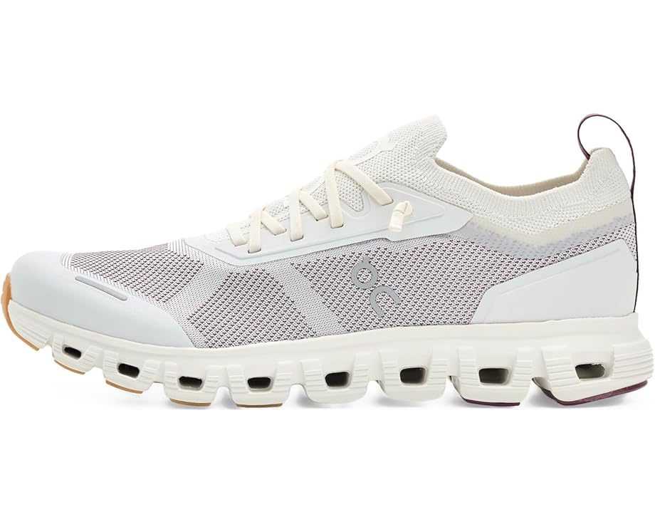 On Cloud 6 Versa - Left View