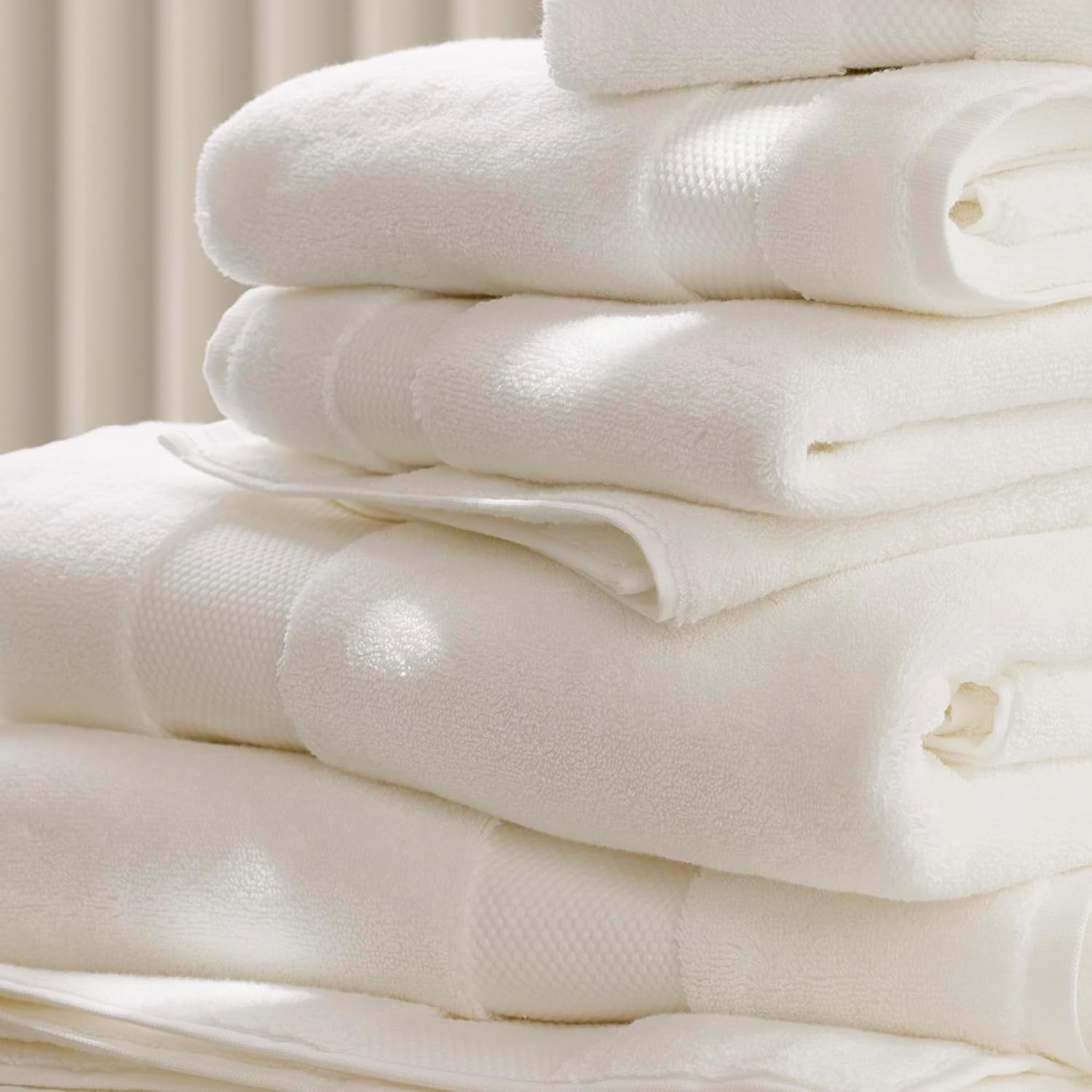 BOLL & BRANCH Plush Bath Towel Set - White - 6 Piece - Includes 2 Bath Towels, 2 Hand Towels & 2 Washcloths - 100% Organic Cotton - Ultra Soft & Luxurious - Quick Absorbing
