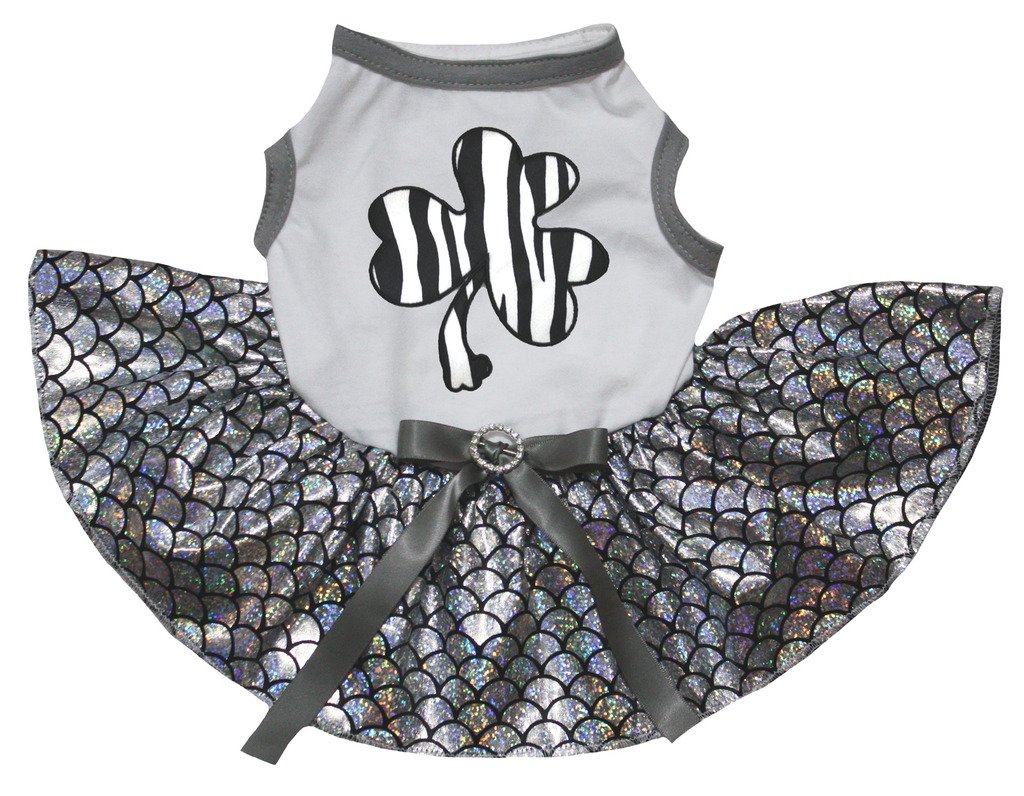 Robe de sirène pour chien chic pour briller lors des promenades d'été
