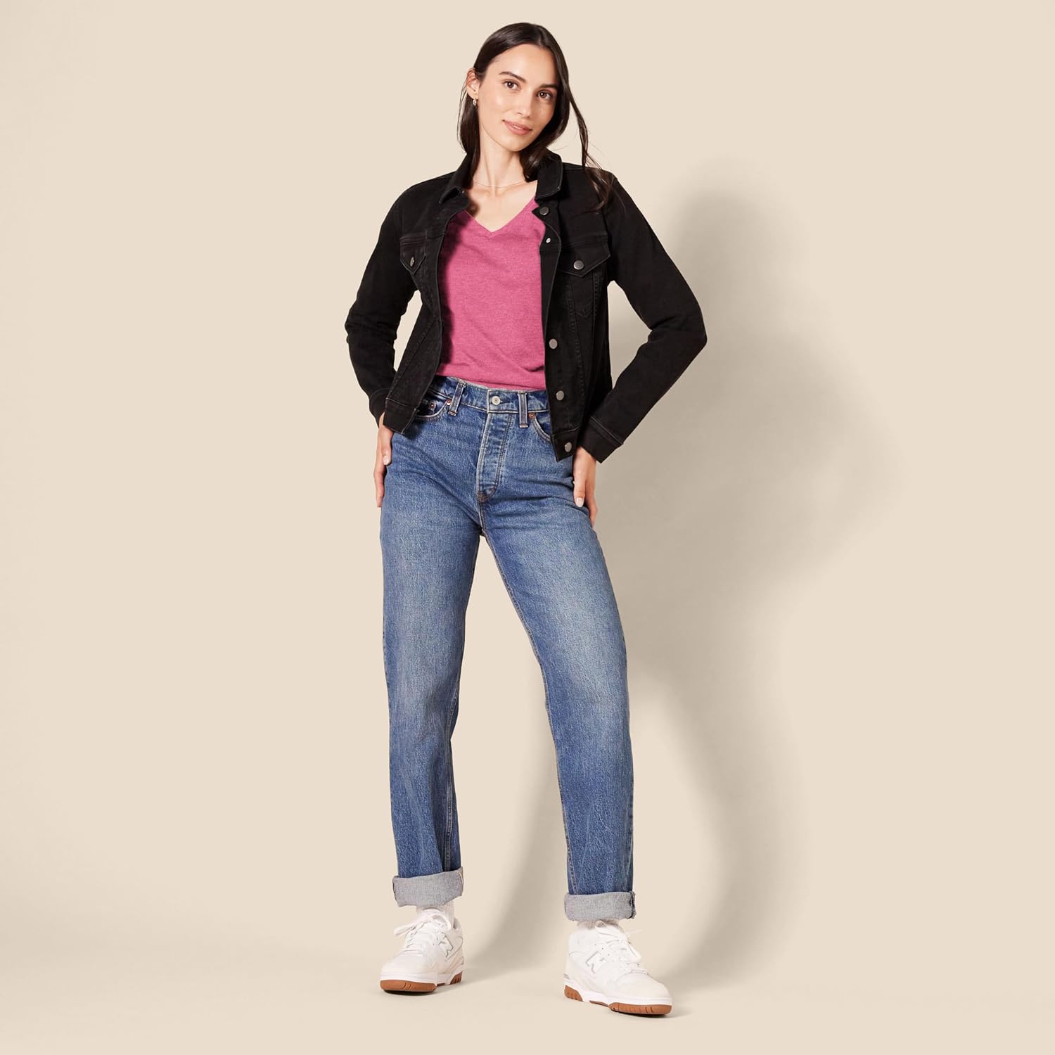 Amazon Essentials Women's Lightweight Long-Sleeve V-Neck Tunic Sweater (Available in Plus Size) - Image 5