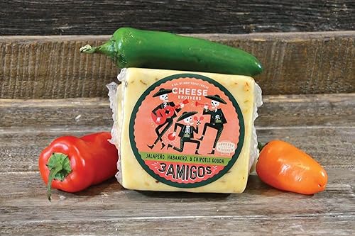 Cheese Bros - Three Amigos Gouda Cheese  Fabricado en Wisconsin con chiles jalapeño, habanero y chipotle  Paquete de 4  6 onzas cada paquete