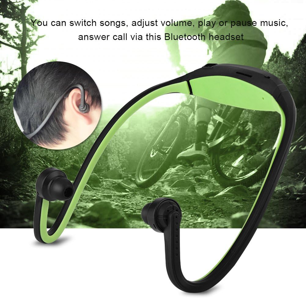 Topiky SPORT-BT Bluetooth Headset in use during cycling