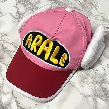 アラレ ミニカー 赤 ウィング付き帽子デザイン アラレ ミニカー 赤 ウィング付き帽子デザイン アラレ ミニカー