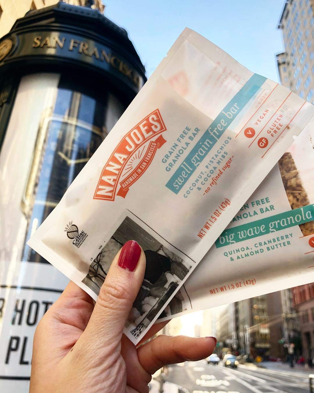 Nana Joes Granola Big Wave Bars, 12 Count, Gluten-Free, Vegan, Organic, No Refined Sugar, Low Carb, Quinoa, Cranberry & Almonds