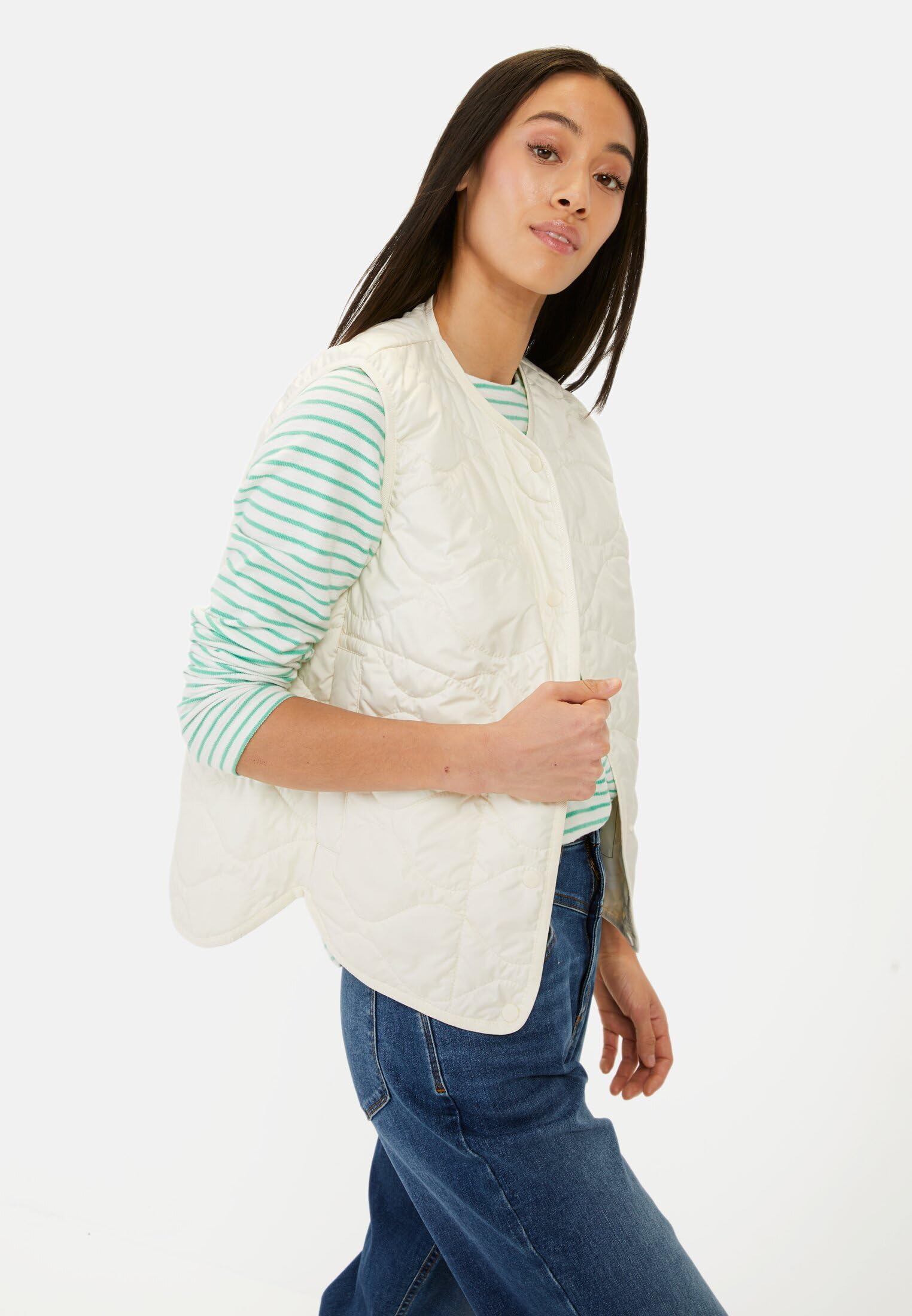 camel active Damen Steppweste aus recyceltem Polyester