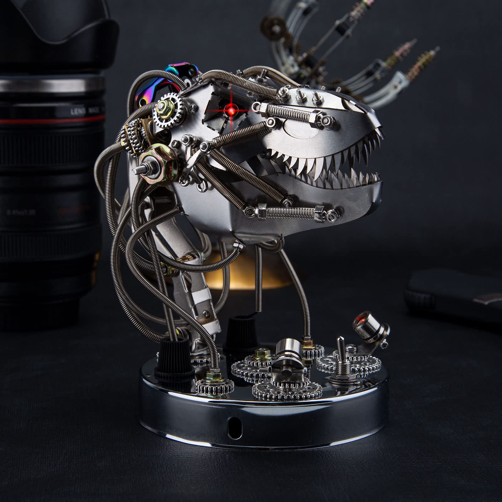 Steampunk T-Rex Skull Model Kit – Testa di dinosauro meccanica in movimento con occhi LED, scultura desktop fai da te per adolescenti e adulti (180 pezzi)