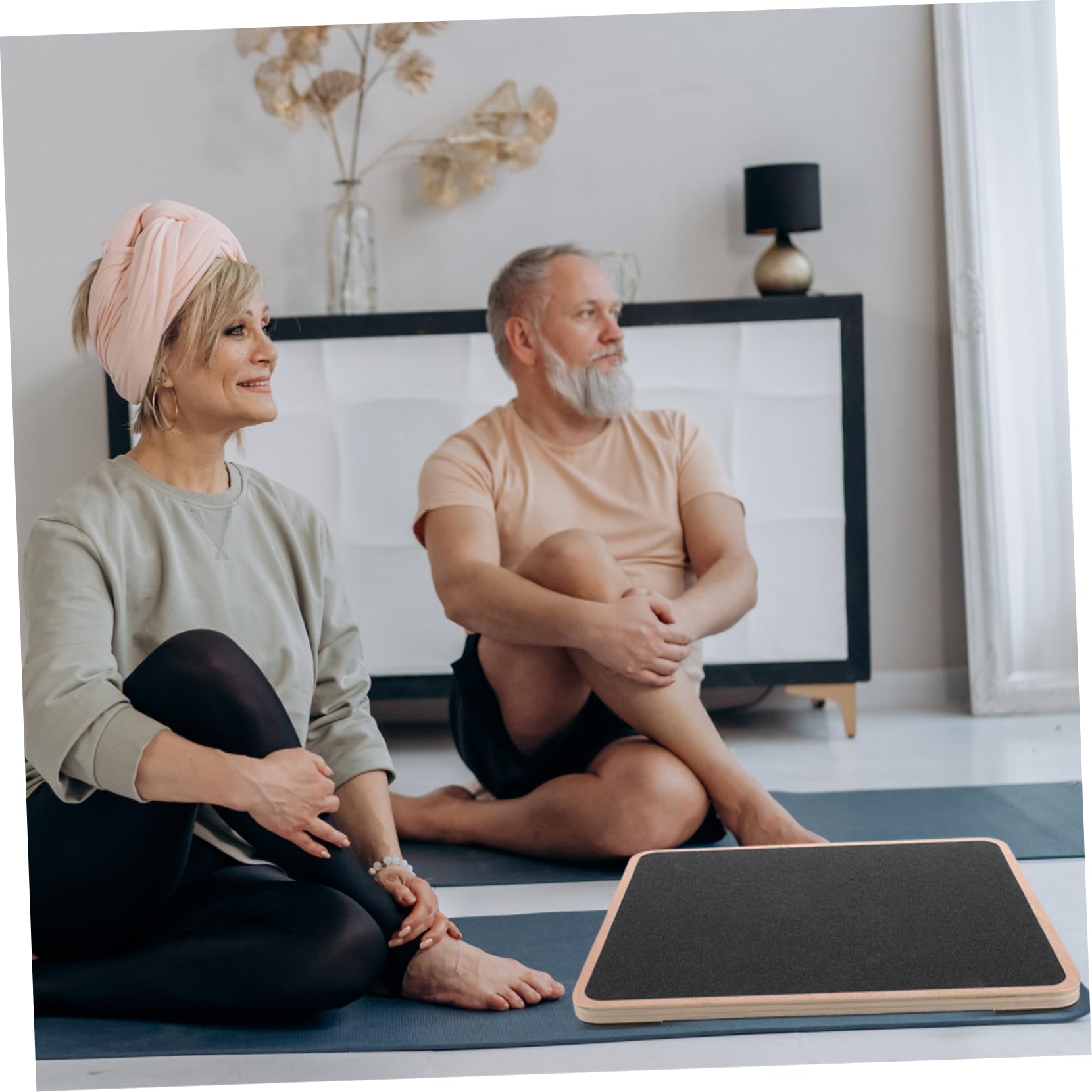 Abaodam Balance Board per Adulti Pedana per Allenamento Coordinazione e Stabilità Attrezzatura Fitness per Yoga e Esercizi Bilanciamento
