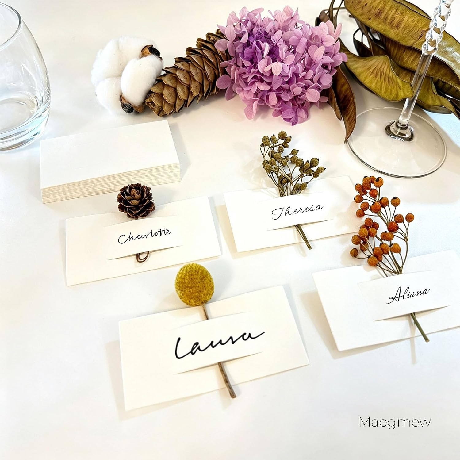 100 Pack Place Cards for Table Setting, 350GSM Thick Table Name Cards with Flower Slot, Wedding Seating Place Cards for Dinner Parties, Events, 3.94" x 1.97"
