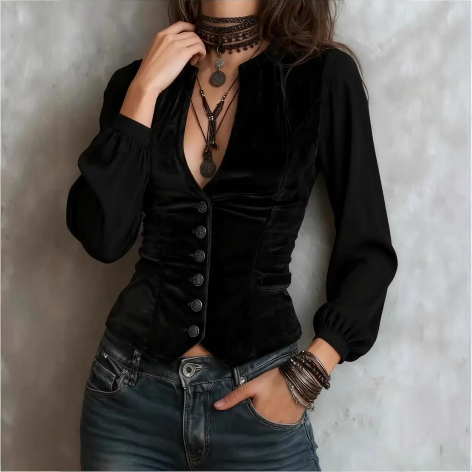 Black Velvet Shirt Women Elegant V-Neck Embroidery Velvet Long Sleeves Top Sexy Retro Collar Cheongsam Top Velvets Wrap Top