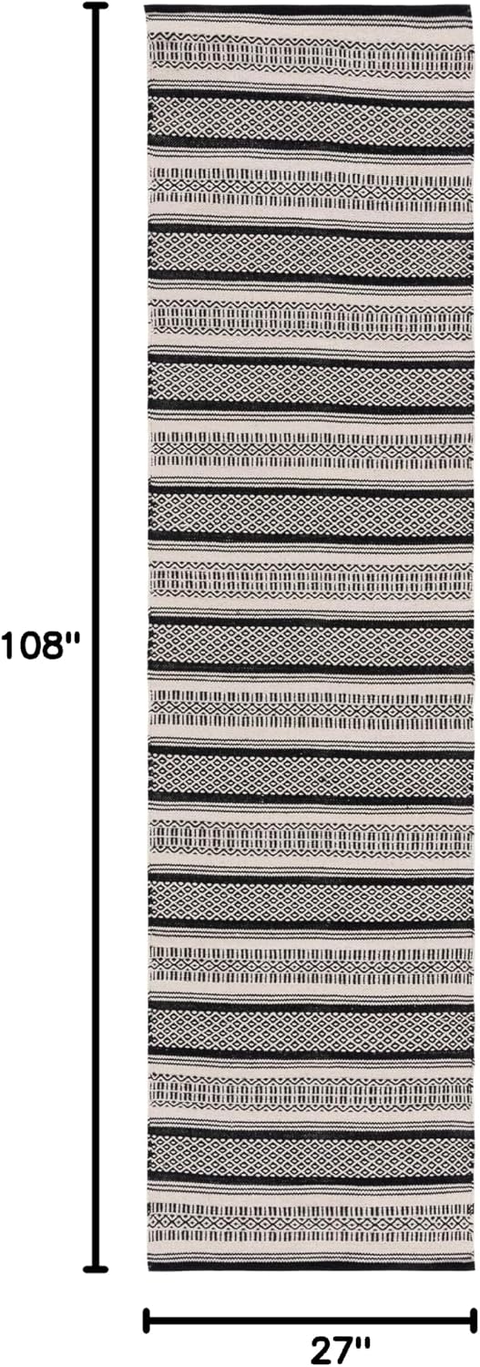 SAFAVIEH Montauk Collection Runner Rug - 9' Runner, Black & Ivory, Bohemian Design, Ideal for High Traffic Areas in Hallway, Bathroom & Kitchen (MTK728Z-29)