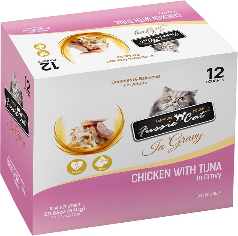 Ração úmida para gatos adultos Fussie Cat Premium de atum com frango ao molho, pacote com 12 unidades de 70 g
