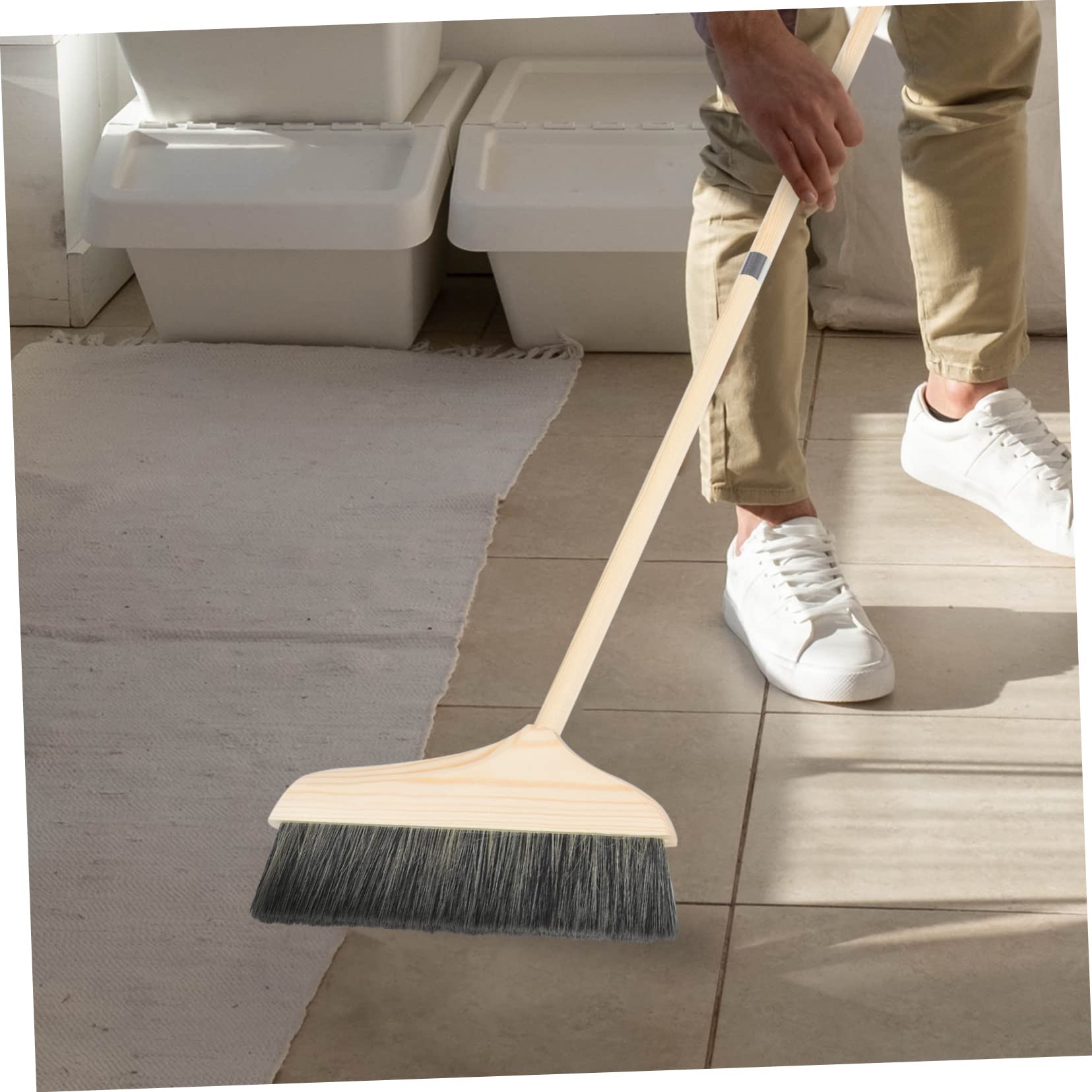 Escoba Suave de Madera Mango Largo para Limpieza de Suelos y Alfombras, Cepillo Antistático Adecuado para Barrer Interiores y Eliminar Polvo
