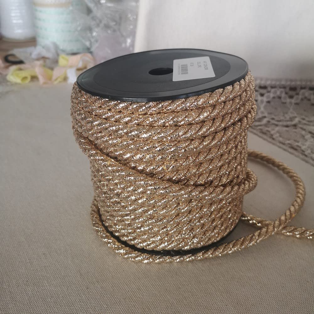 PIZZITALIANI Passamaneria Decorativa – Cordone ORO lurex, diametro 8 mm x 20 m, Made in Italy, Nastro Corda, Cordoncino Metallizzato intrecciato a 3 capi, per fai da te e decorazioni natalizie