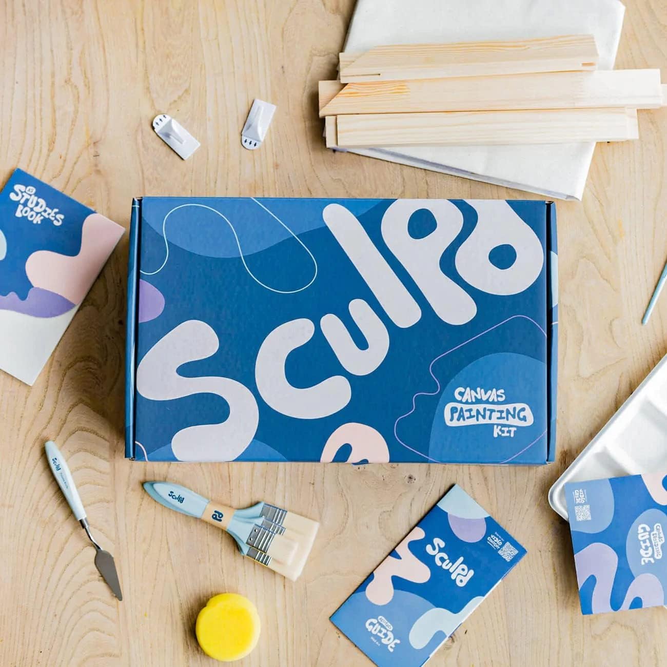 Sculpd Set für abstraktes Malen, abstrakte Malerei, 4 Acrylfarben, 2 Pinsel, Künstlerleinwand, weiterer Künstlerbedarf, Studienbuch und Anleitungen, geeignet für Erwachsene, Anfänger und Künstler