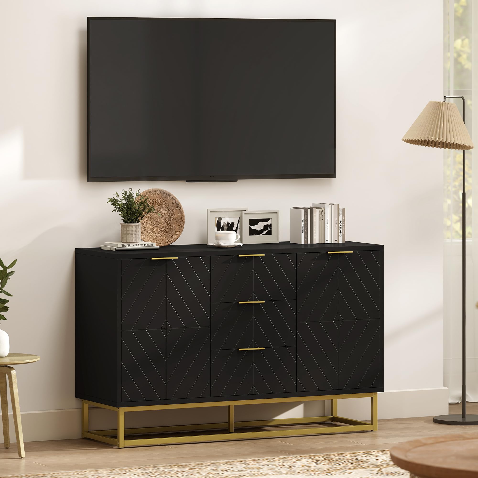 HOMCOM Credenza dal design grafico contemporaneo 2 armadi con ripiani regolabili 3 cassetti scorrevoli in legno nero e metallo dorato