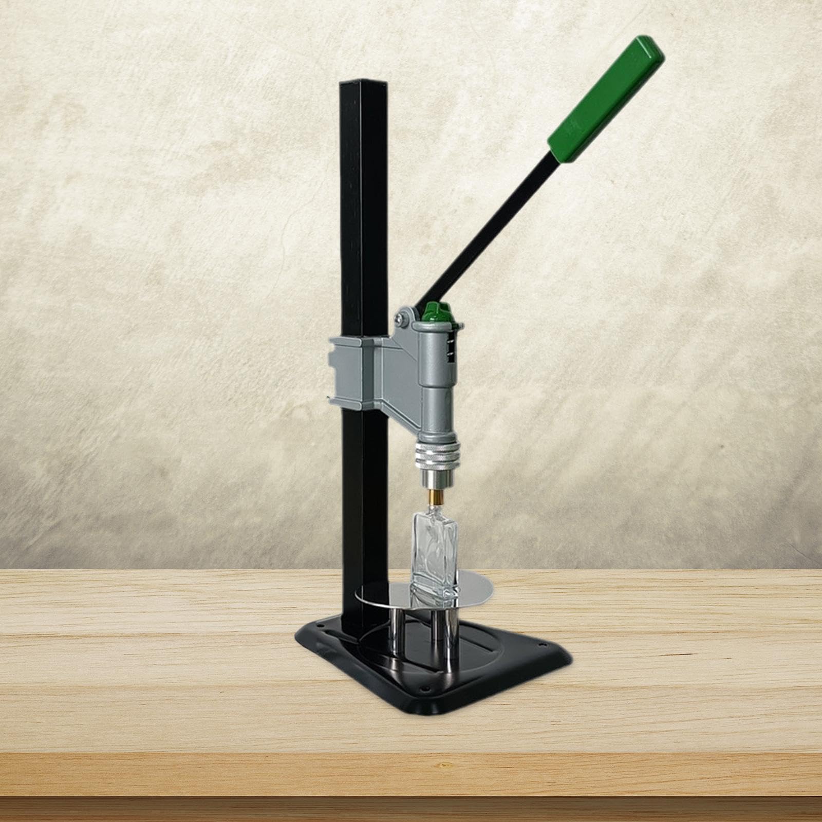Fenteer Machine à sertir les bouteilles de parfum manuelle, outil de scellage de parfum réglable en hauteur, pince à sertir les parfums de bureau pratique, 1.5 Cm