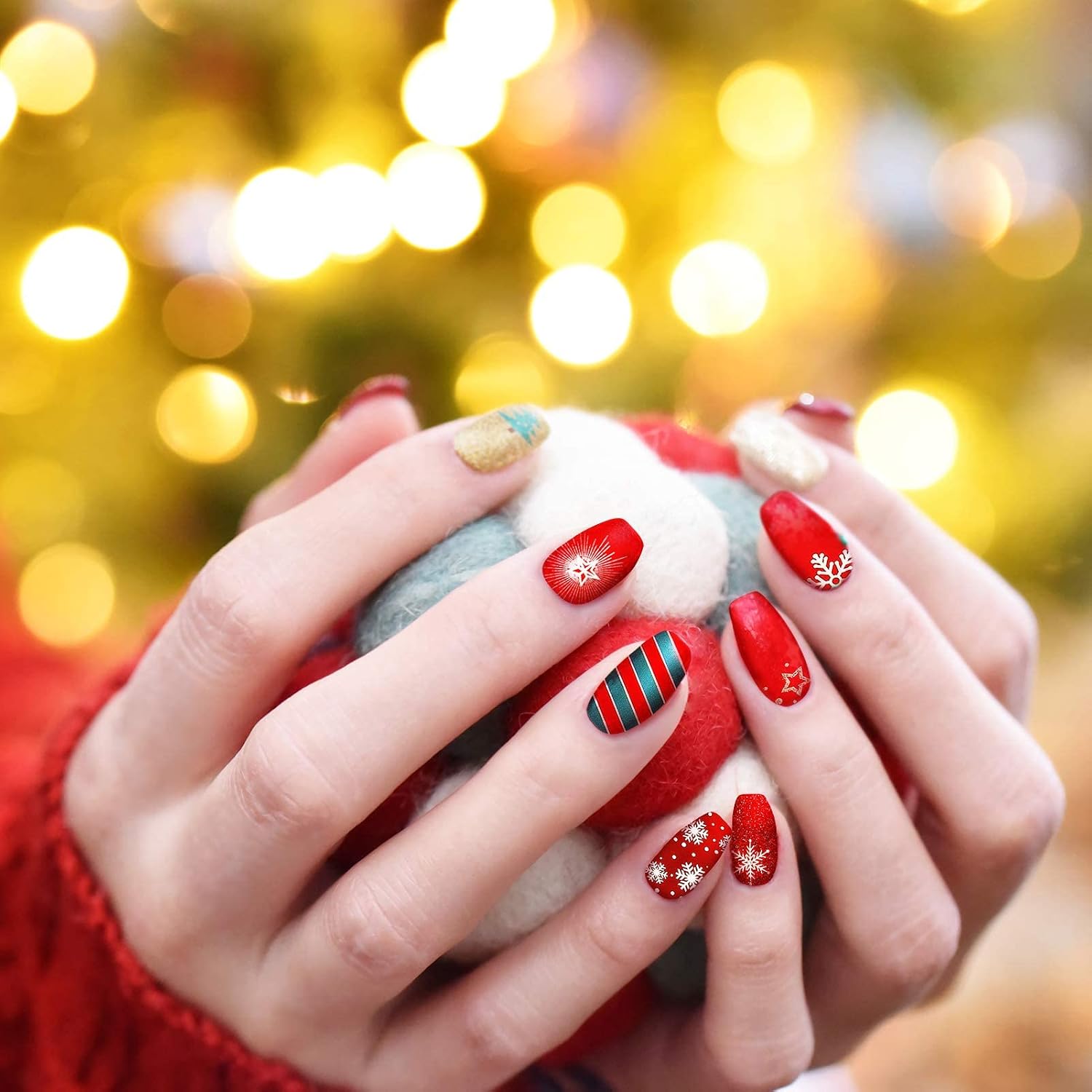 15 Sheets Christmas Nail Decals, 7 Sheets Nail Polish Stickers and 8 Sheets Patterns Stickers, Full Wraps Strips and Self-Adhesive Tips Set for DIY Nail Art Stencil (1000Pcs)