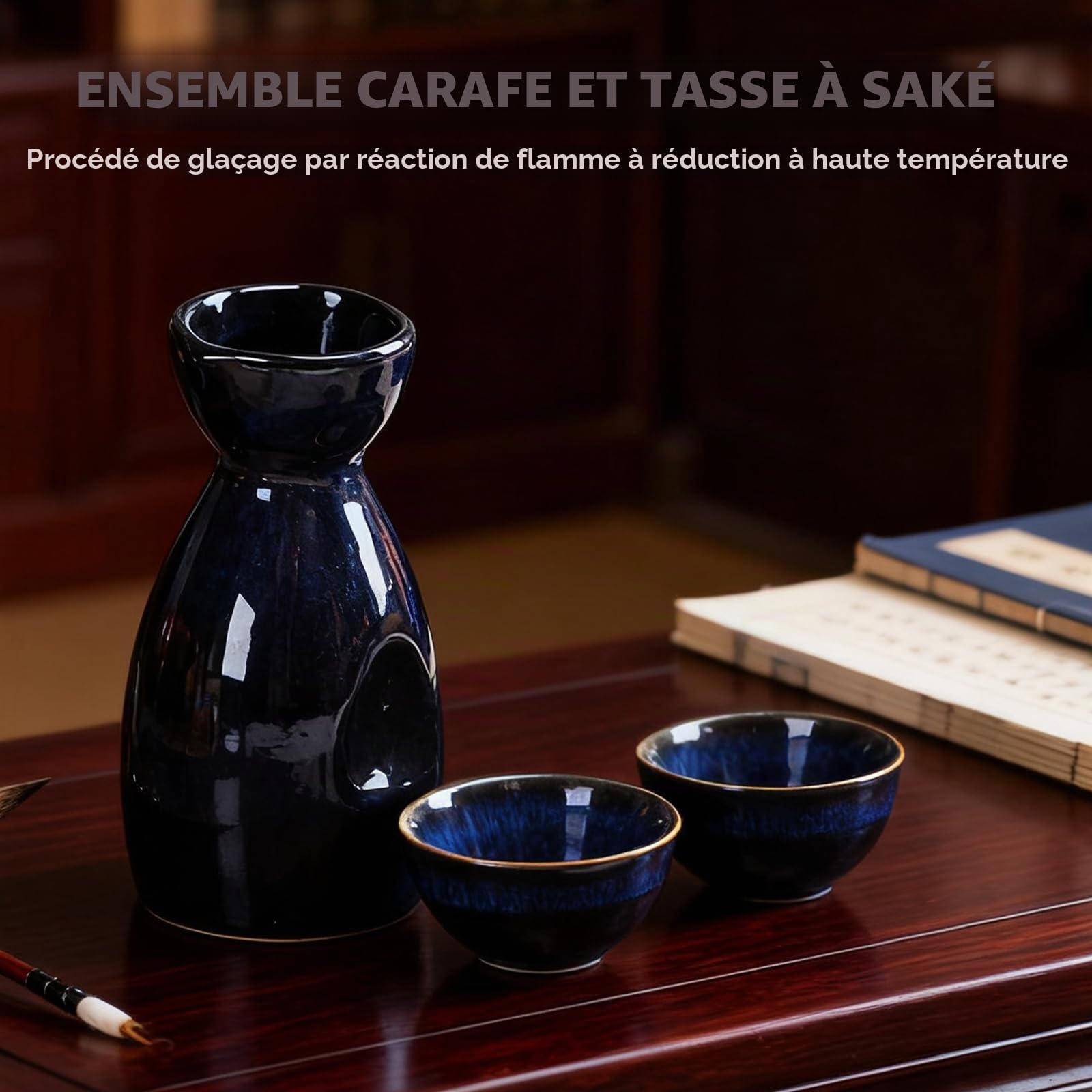 GOEDCH Ensemble de saké japonais traditionnel : ensemble de vin de riz bleu pour le style japonais Contient 4 gobelets à saké et 1 pot à saké, ensemble de saké artisanal pour la maison et les