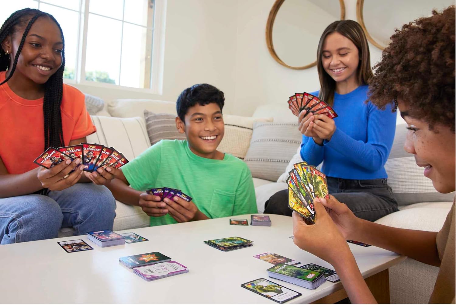 Mattel Games UNO Ultimate Marvel Card Game with 4 Character Decks, 4 Collectible Foil Cards & Special Rules, 2-4 Players, 2nd Edition