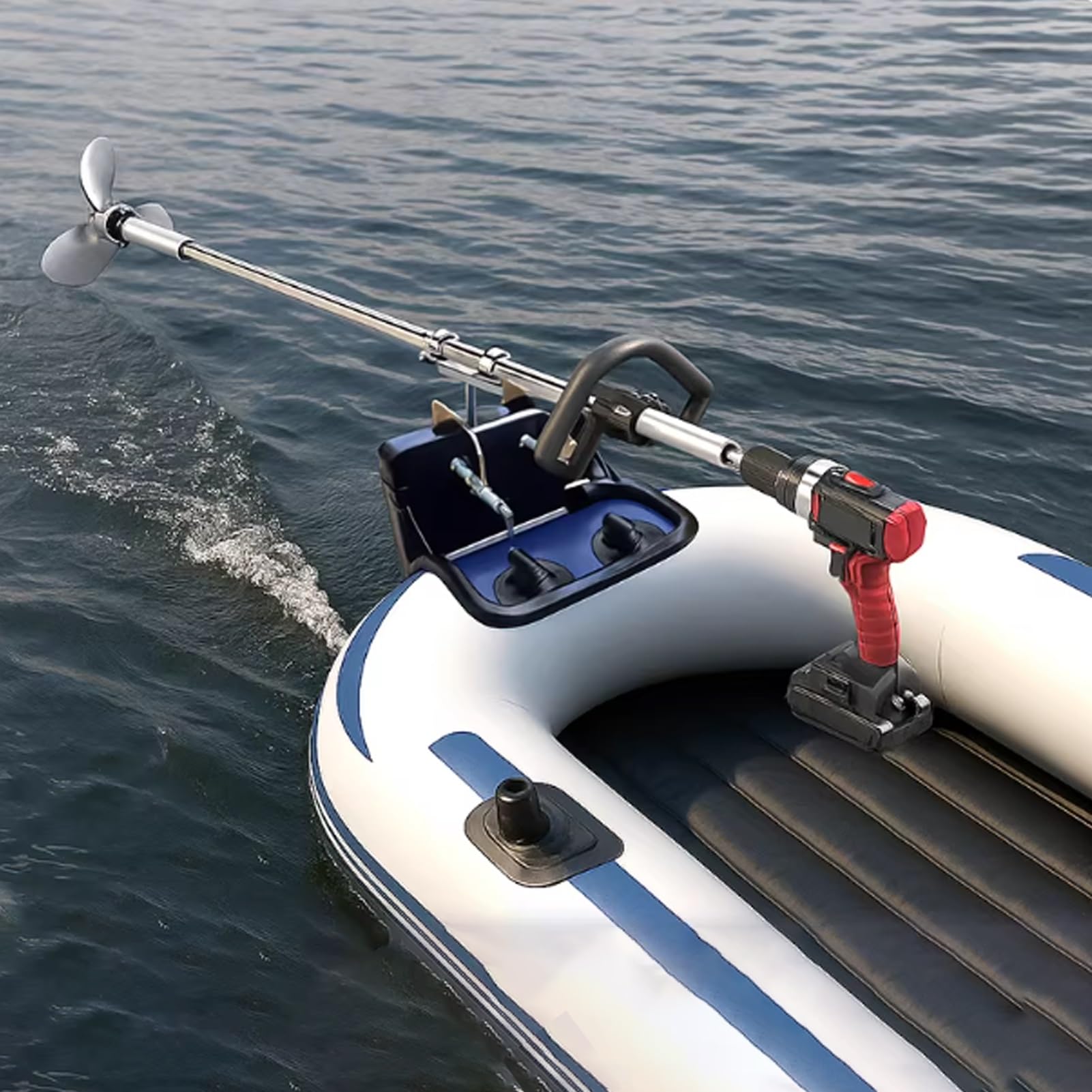 Hélice orientable à perceuse pour kayak : finissez-en avec la fatigue des bras en radeau