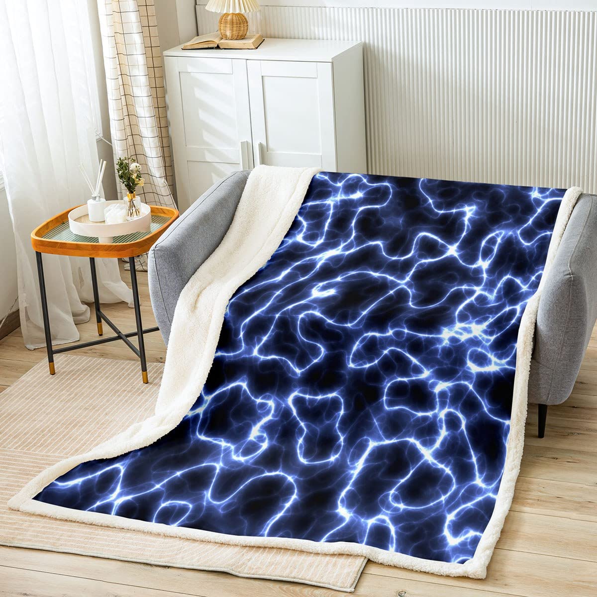 Coperta in pile Lightning Sherpa con linee energetiche incandescenti coperta in pile 3D blu cosmica per ragazzi e ragazze, ragazzi e adolescenti, coperta per divano letto, king 200 x 201 cm