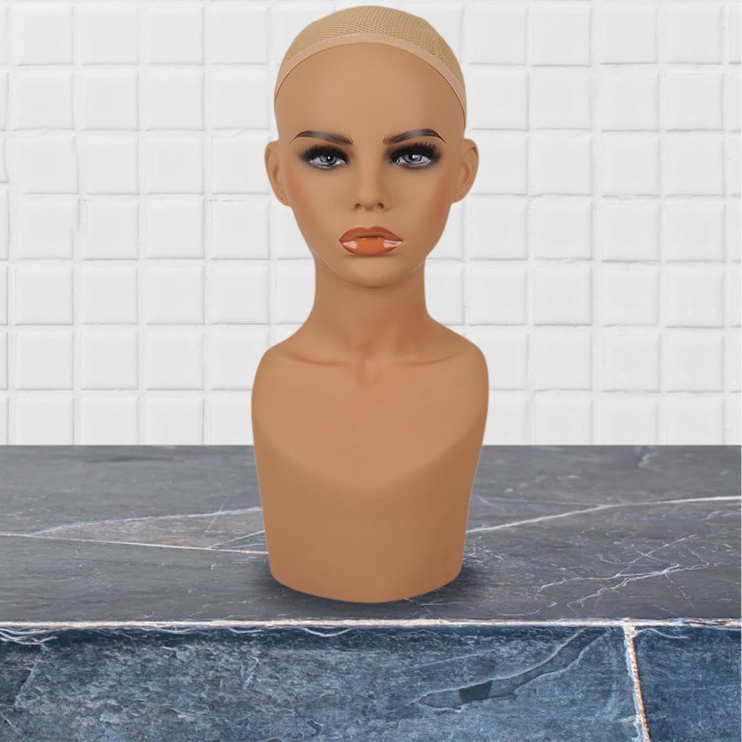Generic Realistic Mannequin Head Professional Manikin Head for Glasses Scarf Wigs