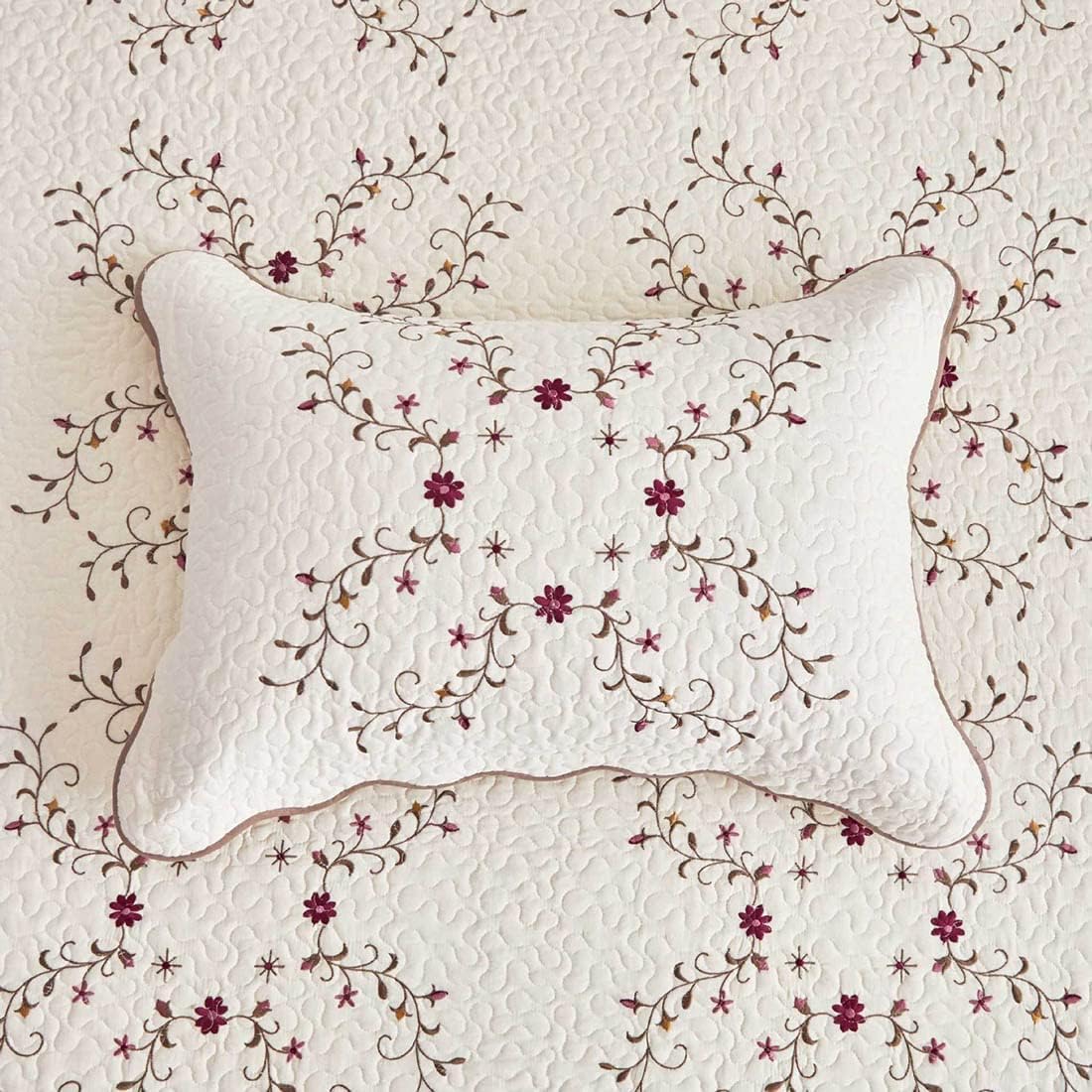 vctops Elegant Floral Embroidered Quilt Set Oversized Queen, 100% Cotton Reversible Quilted Bedding Set with Scalloped Edge, Soft and Lightweight Bedspread Coverlet with 2 Pillow Sham (Rose,98"x106")