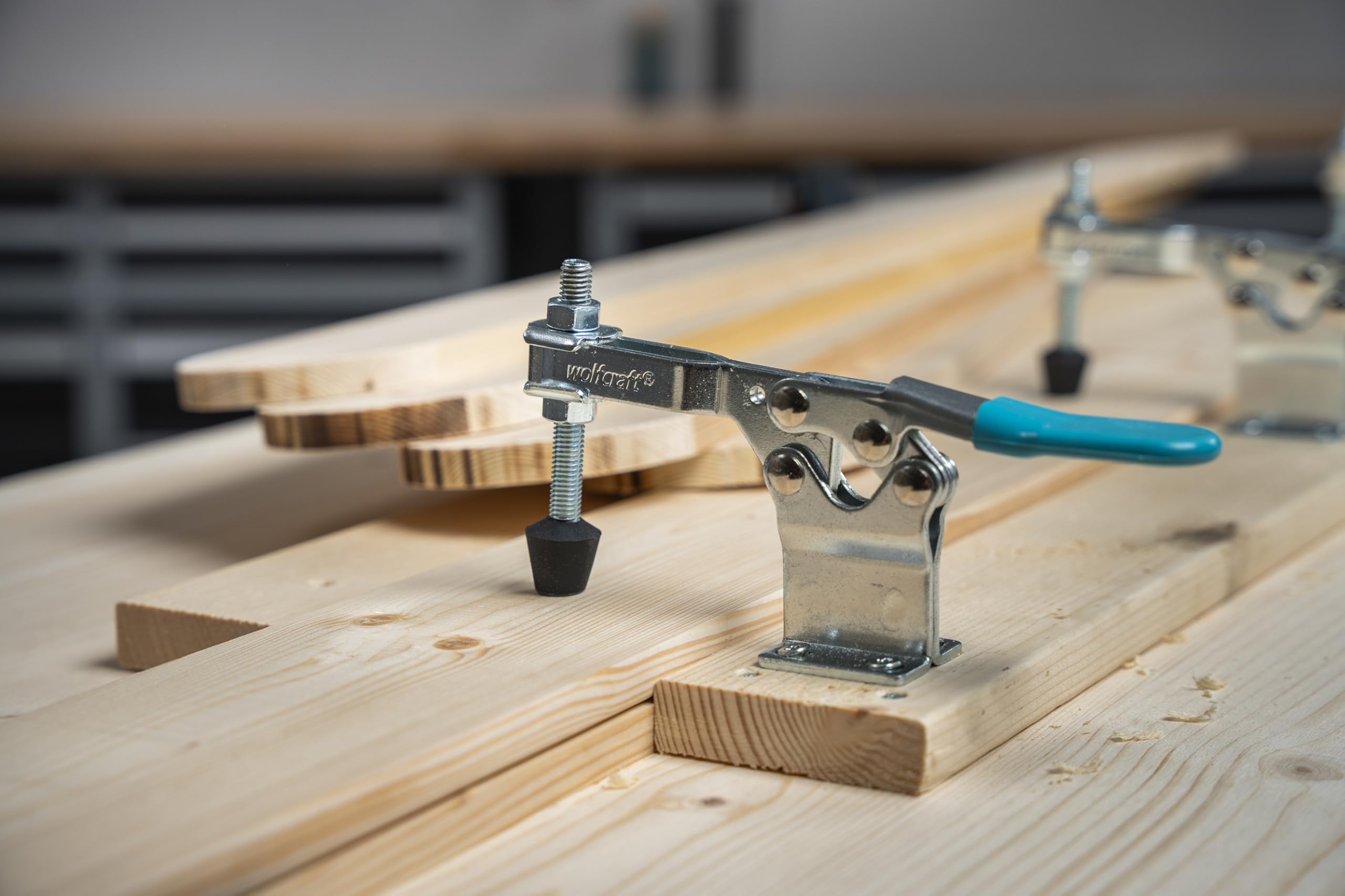 wolfcraft 6893000 - Sauterelle de serrage rapide et mobile - Pour une fixation sûre et rapide de pièces, idéale pour les travaux en série