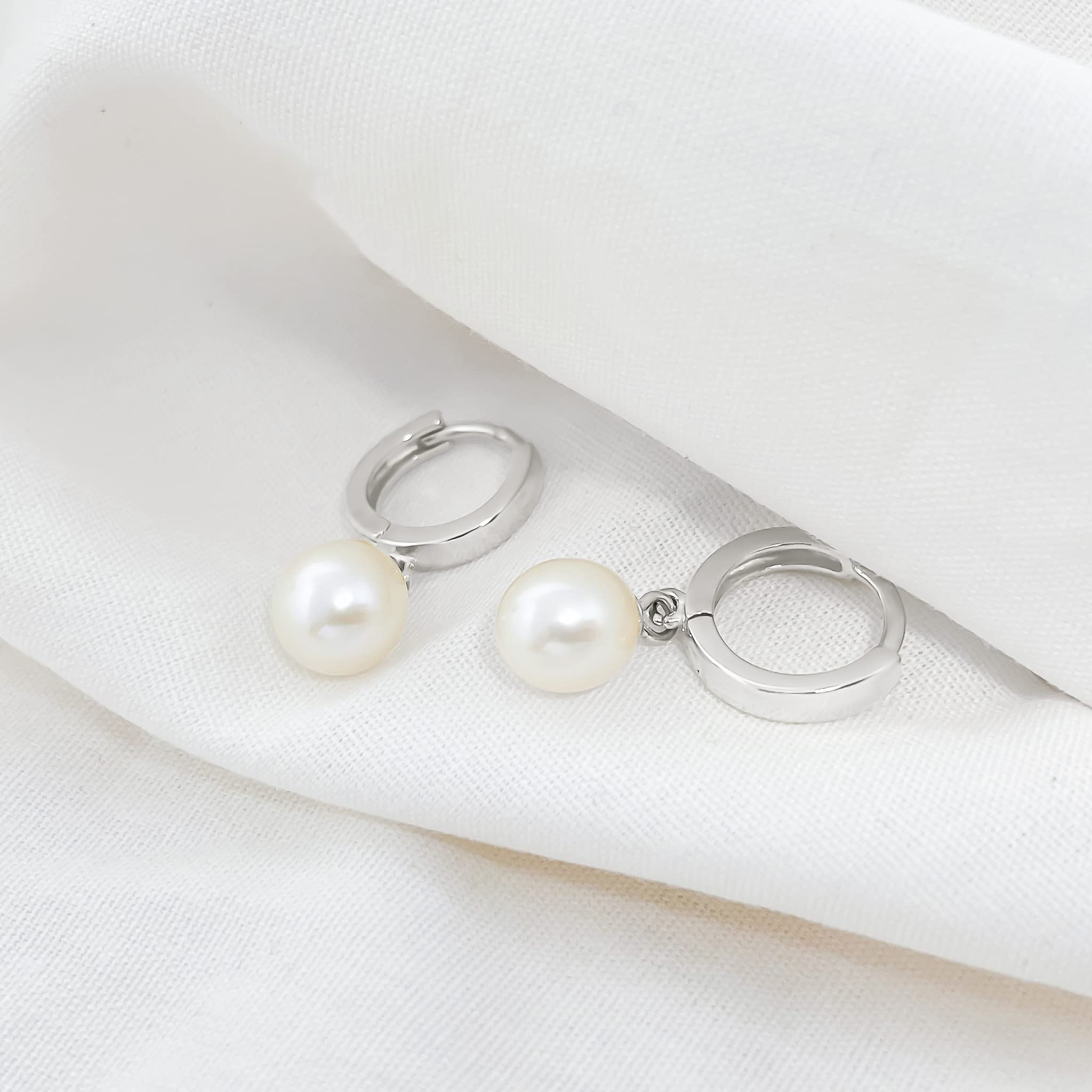 Mary & Jules Pendientes de perlas de plata de ley 925, pequeños pendientes de aro con colgante de perlas, pendientes de perlas de agua dulce, de plata reciclada, Plata de ley
