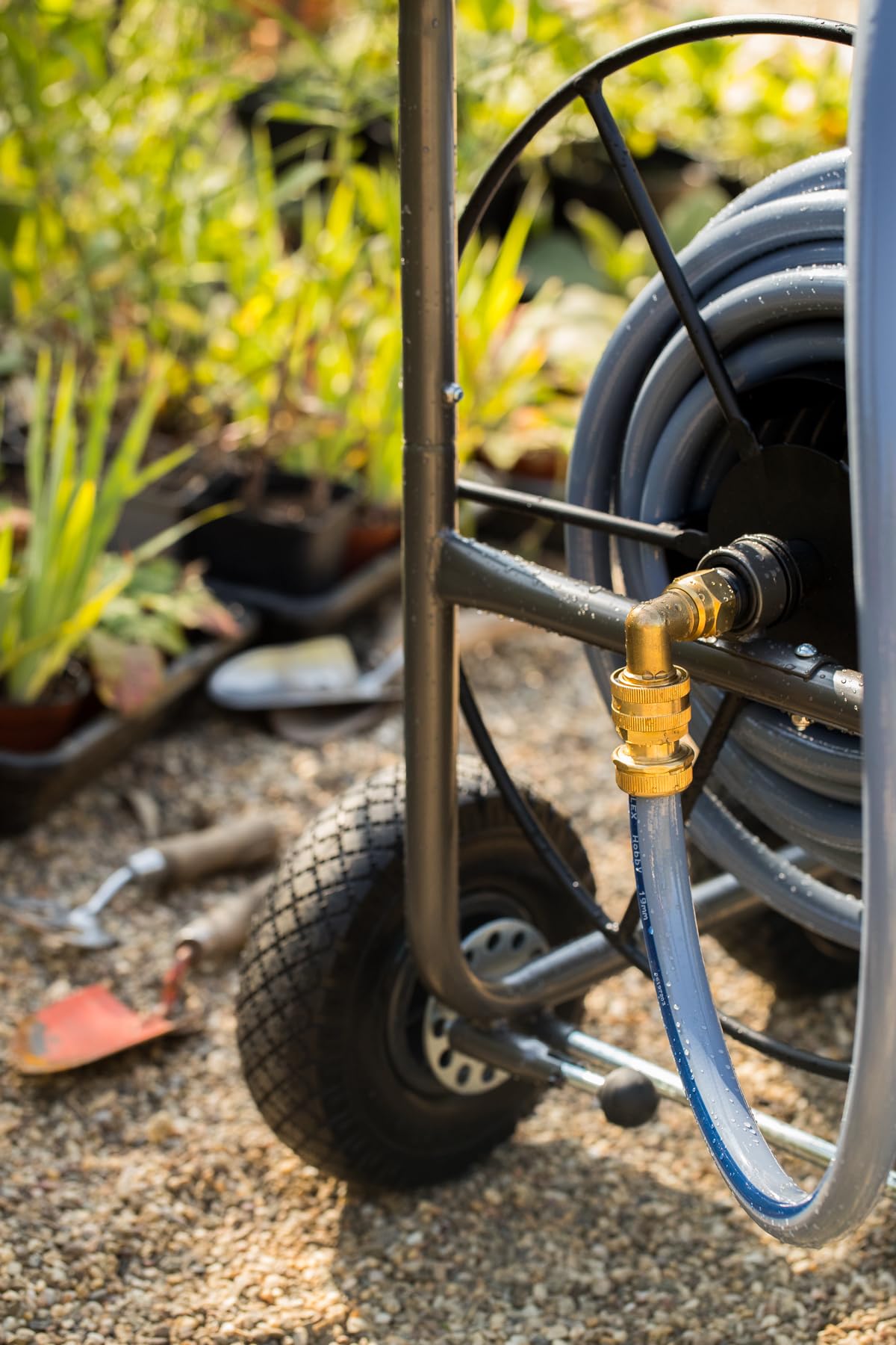 Sirocco Schlauchwagen, 4-Räder, 3/4 Zoll Anschluss, Stahl pulverbeschichtet, Anthrazit, mit Vollgummireifen, für Gartenschläuche bis 110m