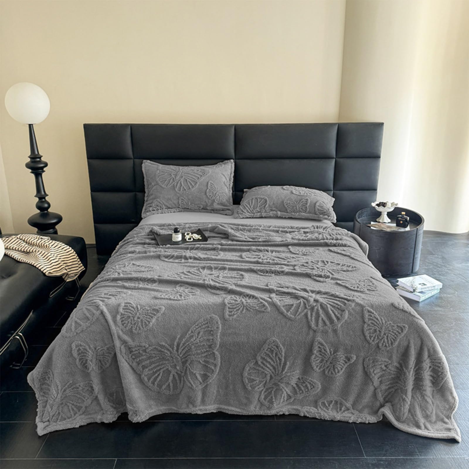 Ice Blanket Summer Cooler Quilt - Double Sided Cold Effect Blanket Cooler Fiber Ice Blanket, Coolin-g Blanket for All-Season, Ultra-Cool Lightweight Blanket, Ice Blankets Absorbs Heat