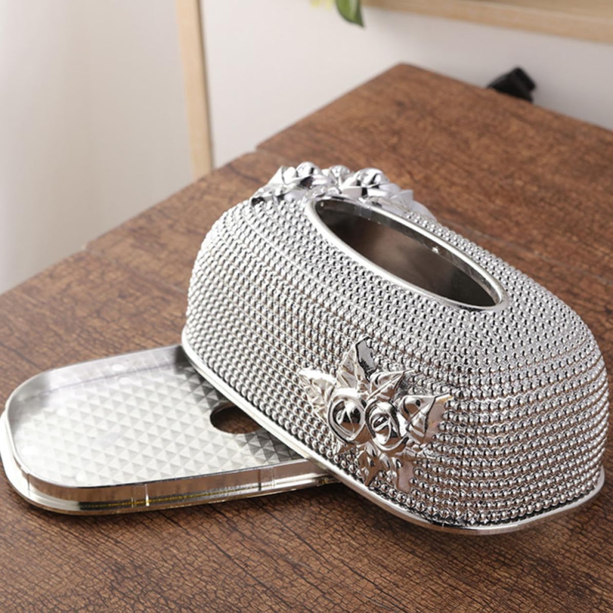 Silver Acrylic Napkin Box Decorative Tissue Holder for Hotel and Cafés, Modern Household Furnishing, Stylish and Elegant Paper Napkin Dispenser for Tabletop Use