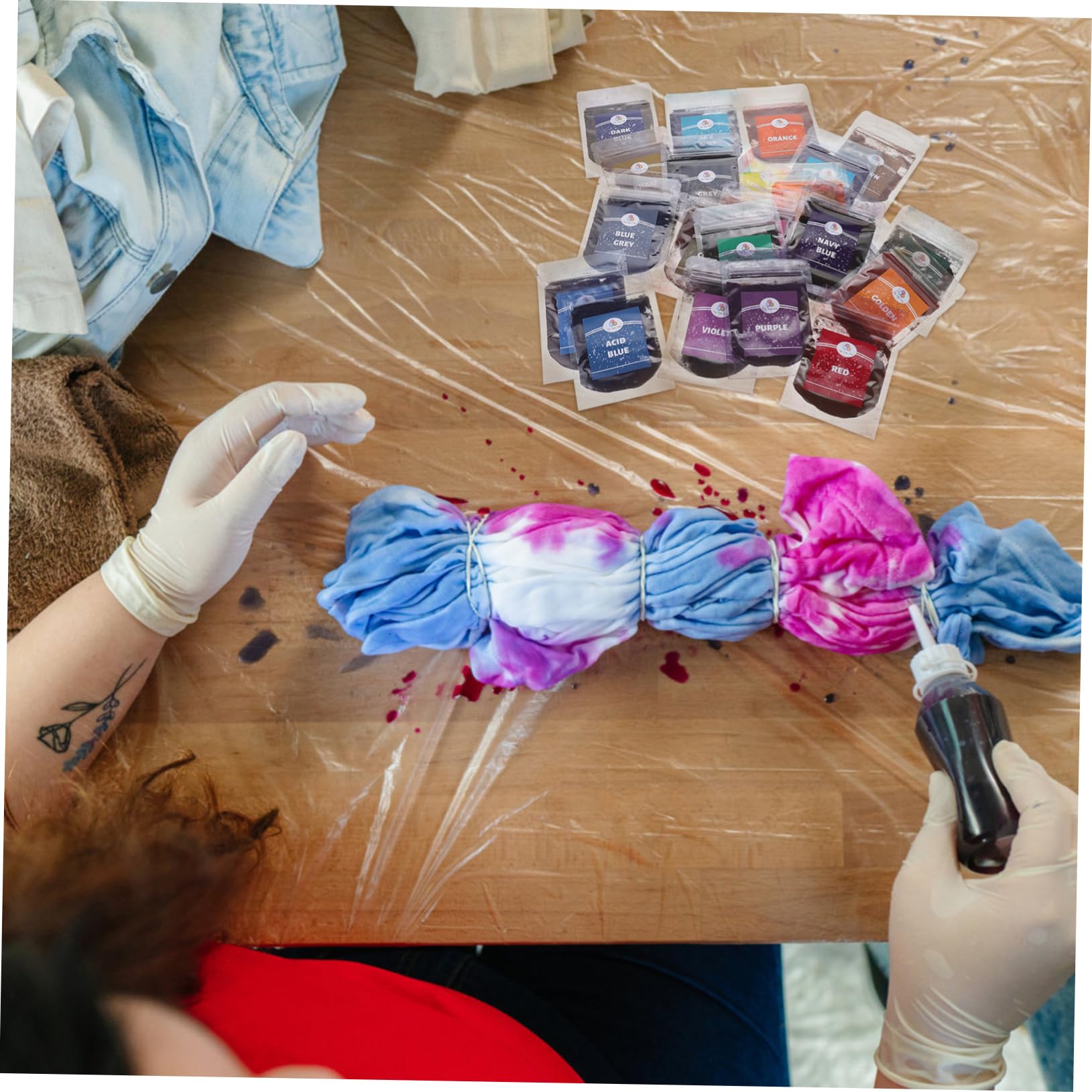 Kit di Polvere Colorante Sintetica per Tessuti 24 Colori per DIY Tie Dye su Abbigliamento e Borse in Tela per Lavori Artistici e Artigianali