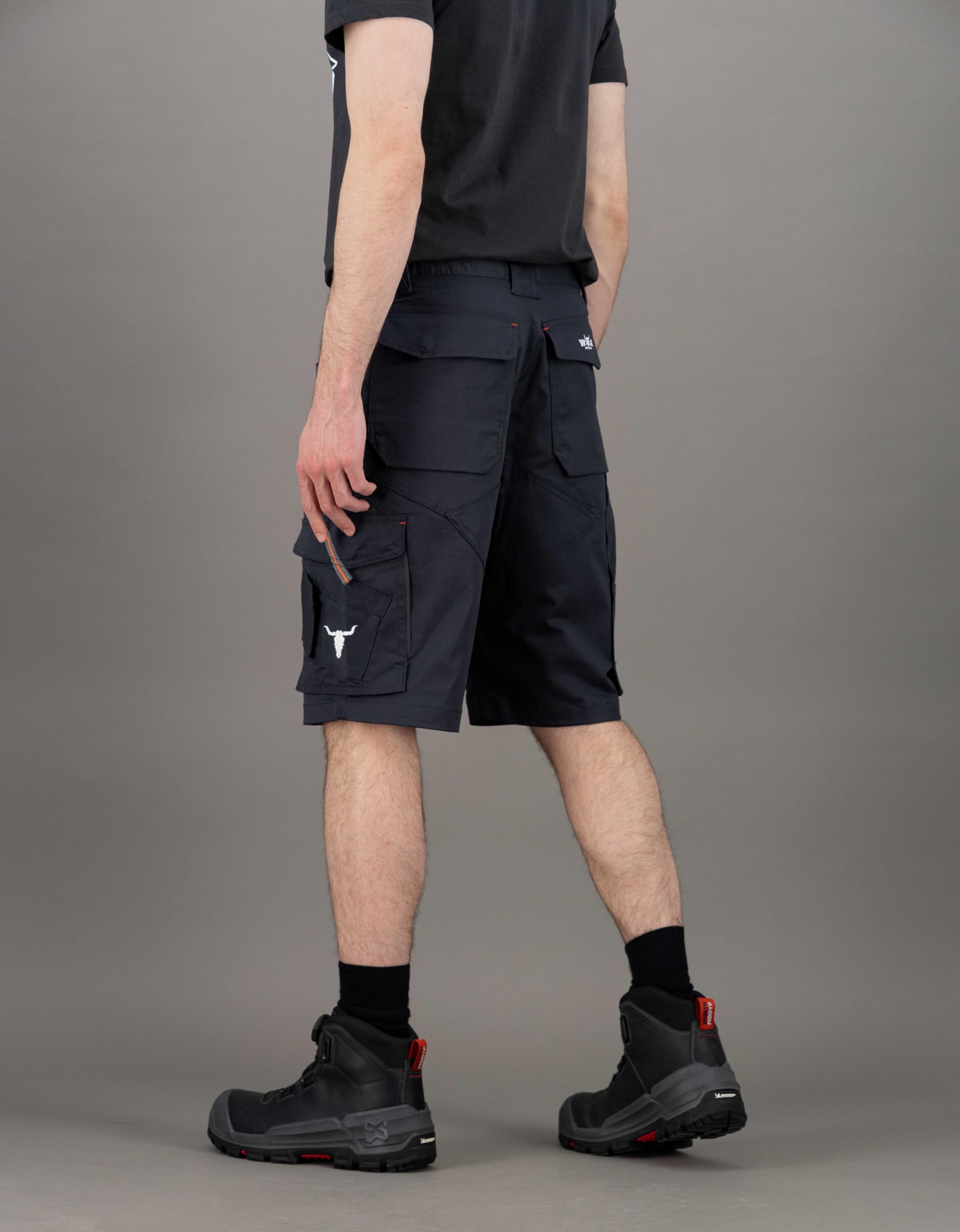WÜRTH MODYF Arbeitsshorts Stretch X für Herren - Wacken Edition - Gr. 40-66 | Kurze Cargo-Arbeitshose – funktionales Design mit viel Stauraum für Werkzeug und Zubehör - ideal fürs Festival