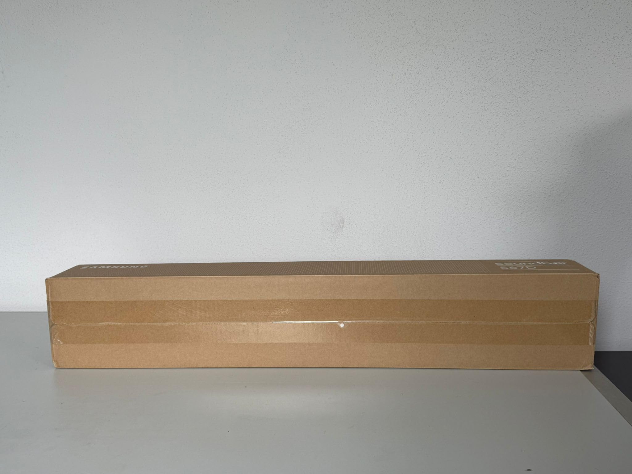 Samsung HW-S67GD Barra de Sonido Todo en uno de 3.1 Canales para televisores, Altavoz Bluetooth con Dolby Atmos inalámbrico/DTS Virtual:X, Q-Symphony, Adaptive Soun... [versión Alemana]