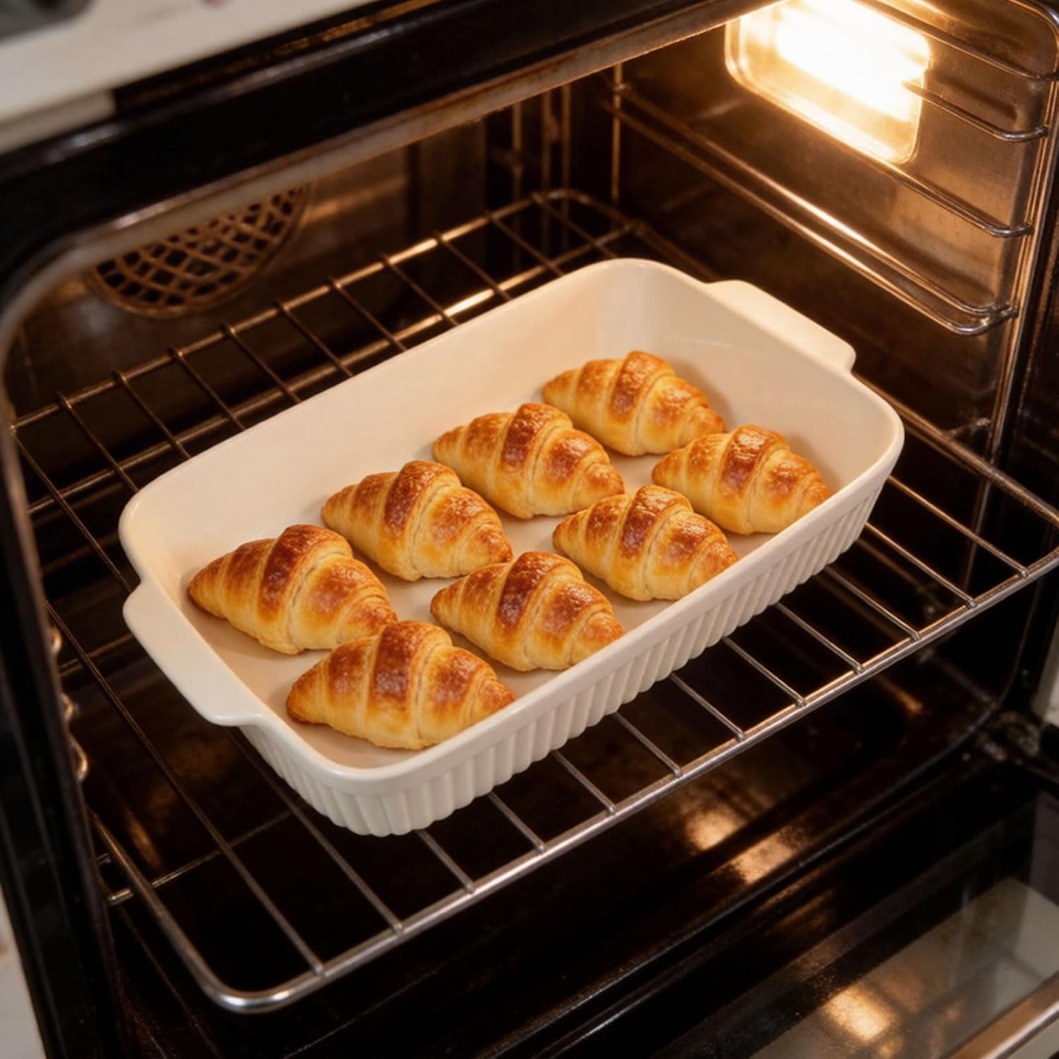 4.4 QT White Baking Dish - 9x13 Large Oven Casserole Dish, Ceramic Rectangular Lasagna Pan with Handles, Deep Design for Easy Baking, Durable & Microwave/Oven Safe