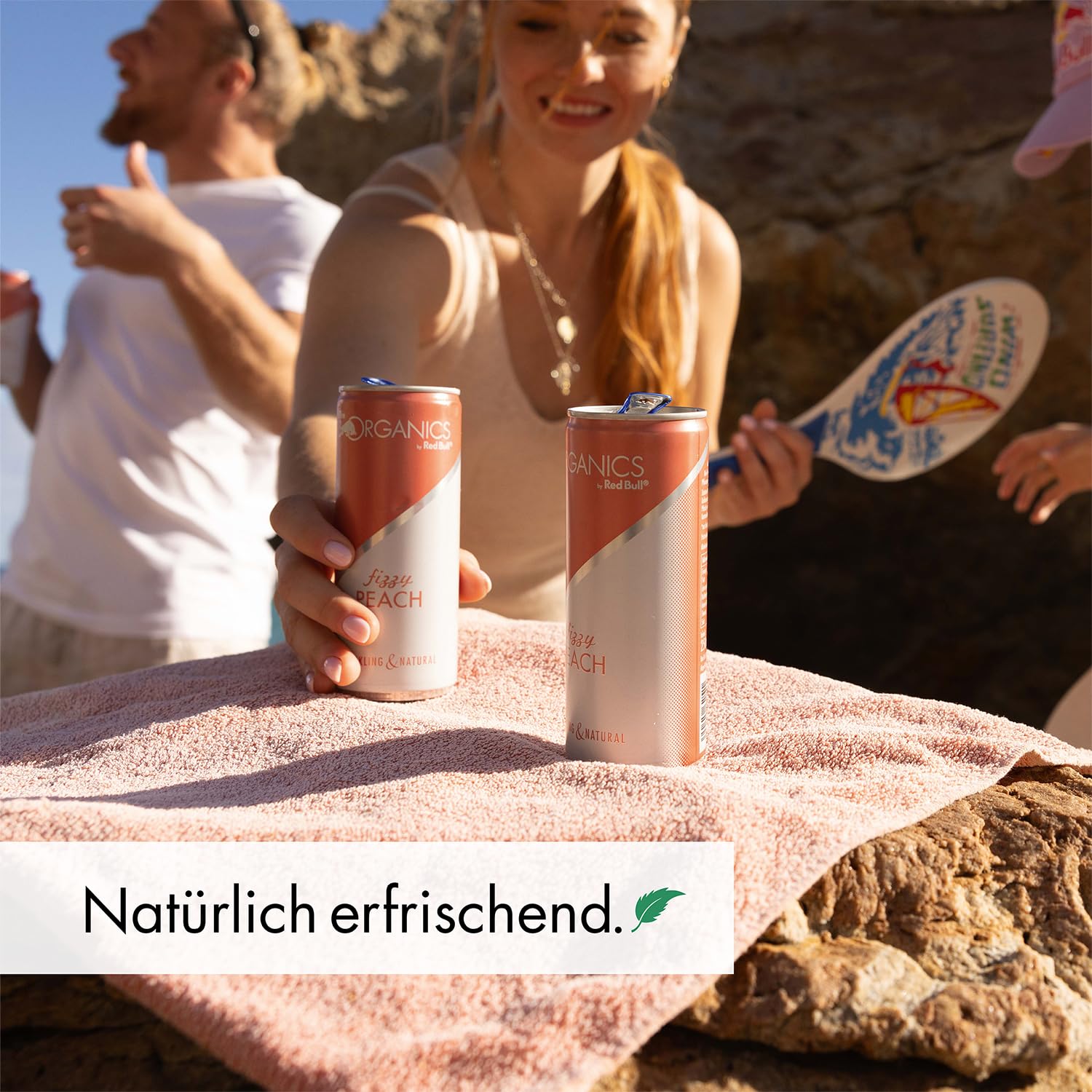 ORGANICS Fizzy Peach by Red Bull 330ml - 24er Palette Dosen - Bio Getränk Pfirsich Geschmack 100% natürliche Zutaten, EINWEG (24 x 330 ml)