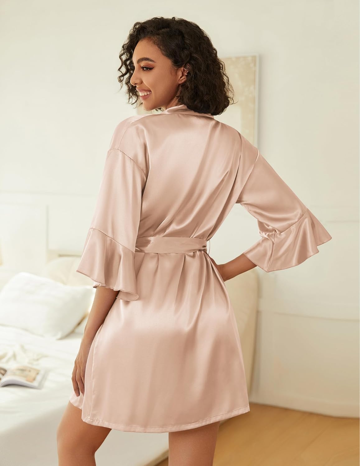 Ekouaer Women's Silk Robe Set V-neck 2 Piece Bridal Party Robes and Satin Bathrobe Set with Pockets - Image 5