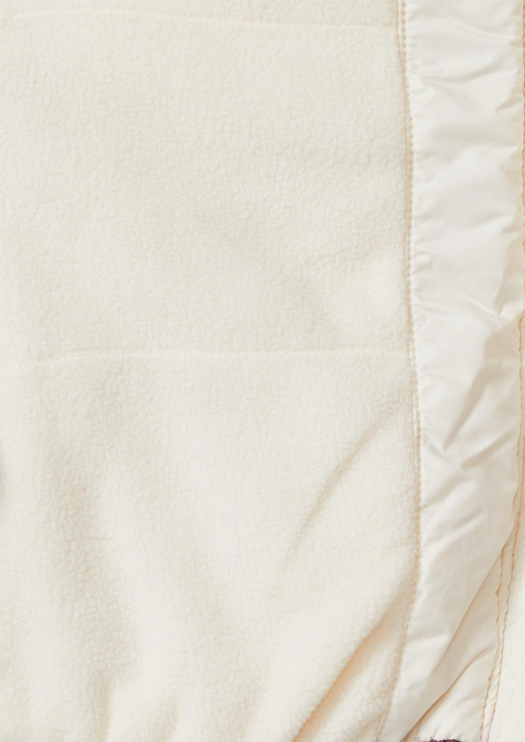 s.Oliver Wattierte Jacke mit Kapuze und Fleecefutter