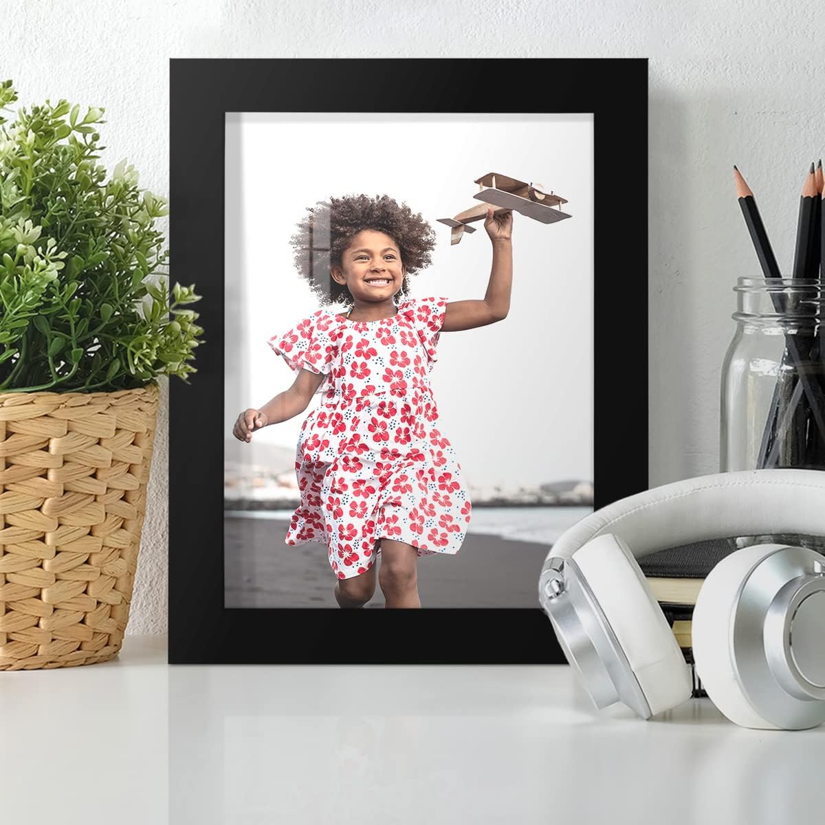 PEALSN 8 x 10インチ 写真フレーム 写真展示 5 x 7インチ マット付き 8 x 10インチ マットなし 壁掛けディスプレイ フォトフレーム  ブラック PEALSN 8 x 10インチ 写真フレーム 写真展示 5 x 7インチ マット付き 8 x 10インチ マットなし 壁掛けディスプレイ フォトフレーム 6 x 8インチ 写真フレームセット ハイエンドモダンスタイル 無垢材と高精細ガラス製 壁や卓上の写真展示に ブラッ