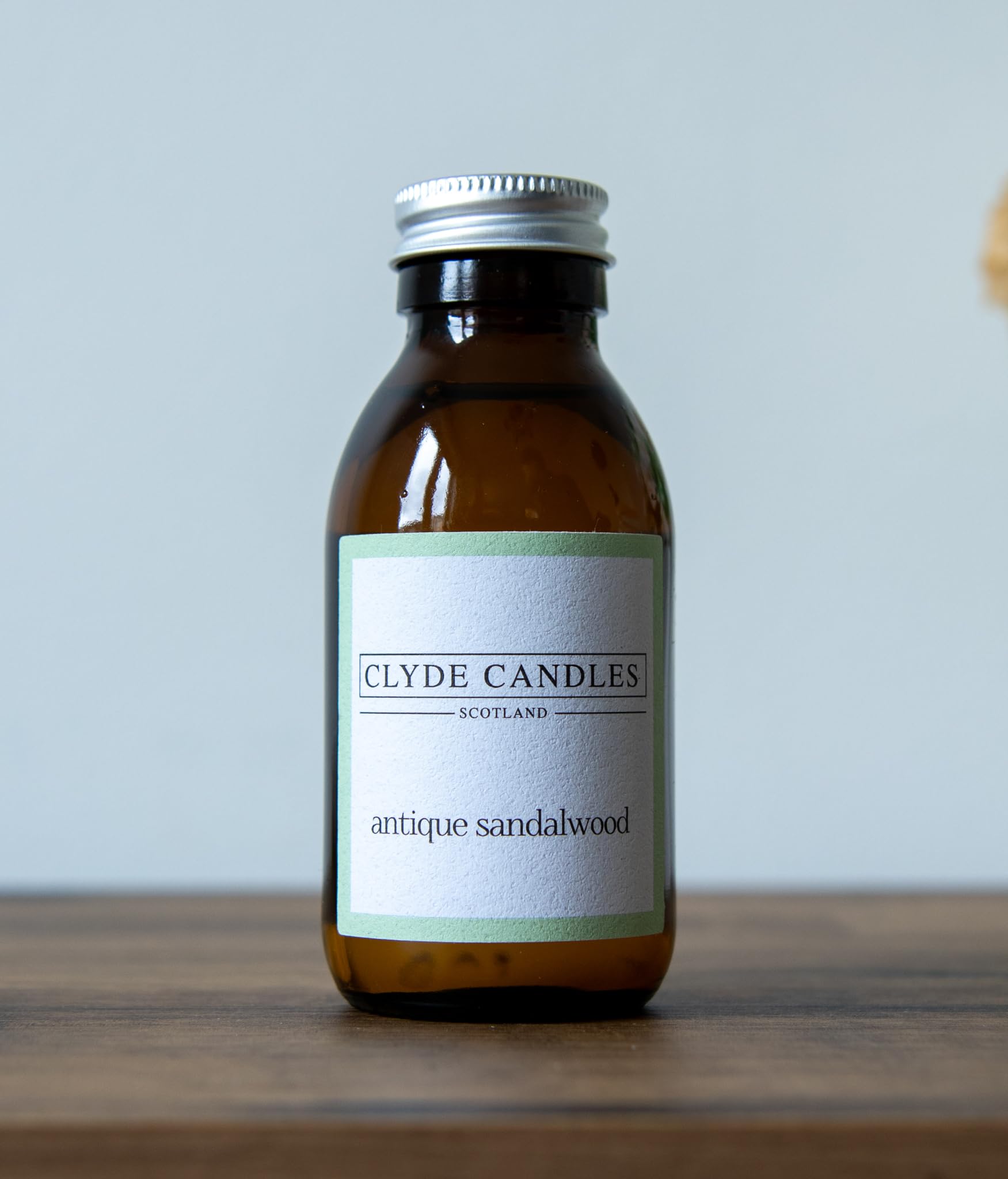 Clyde Candles Reed Diffuser Refill (Antique Sandalwood)