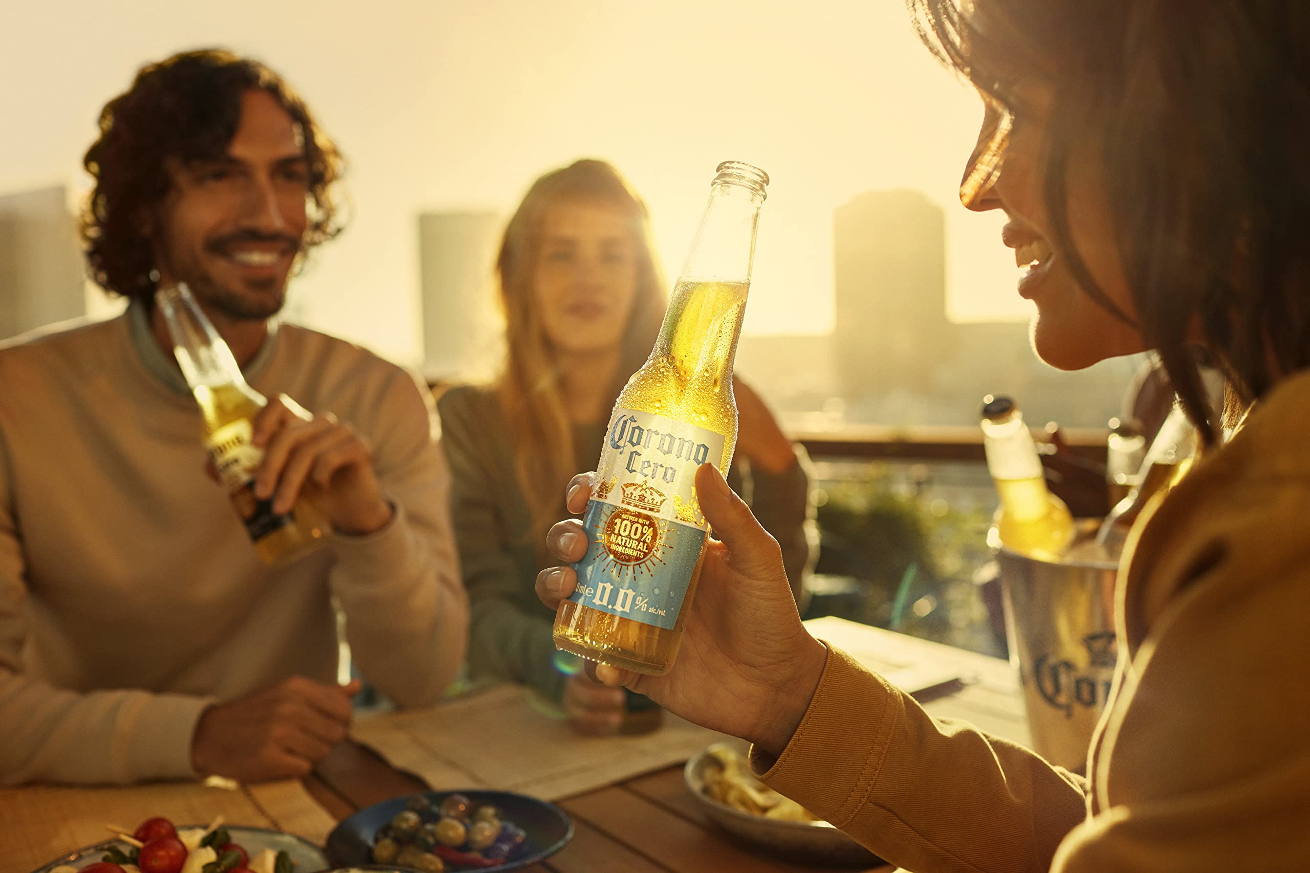 Corona Cero 24 botellas 33 cl Cerveza 0.0% Alcohol Ingredientes Naturales