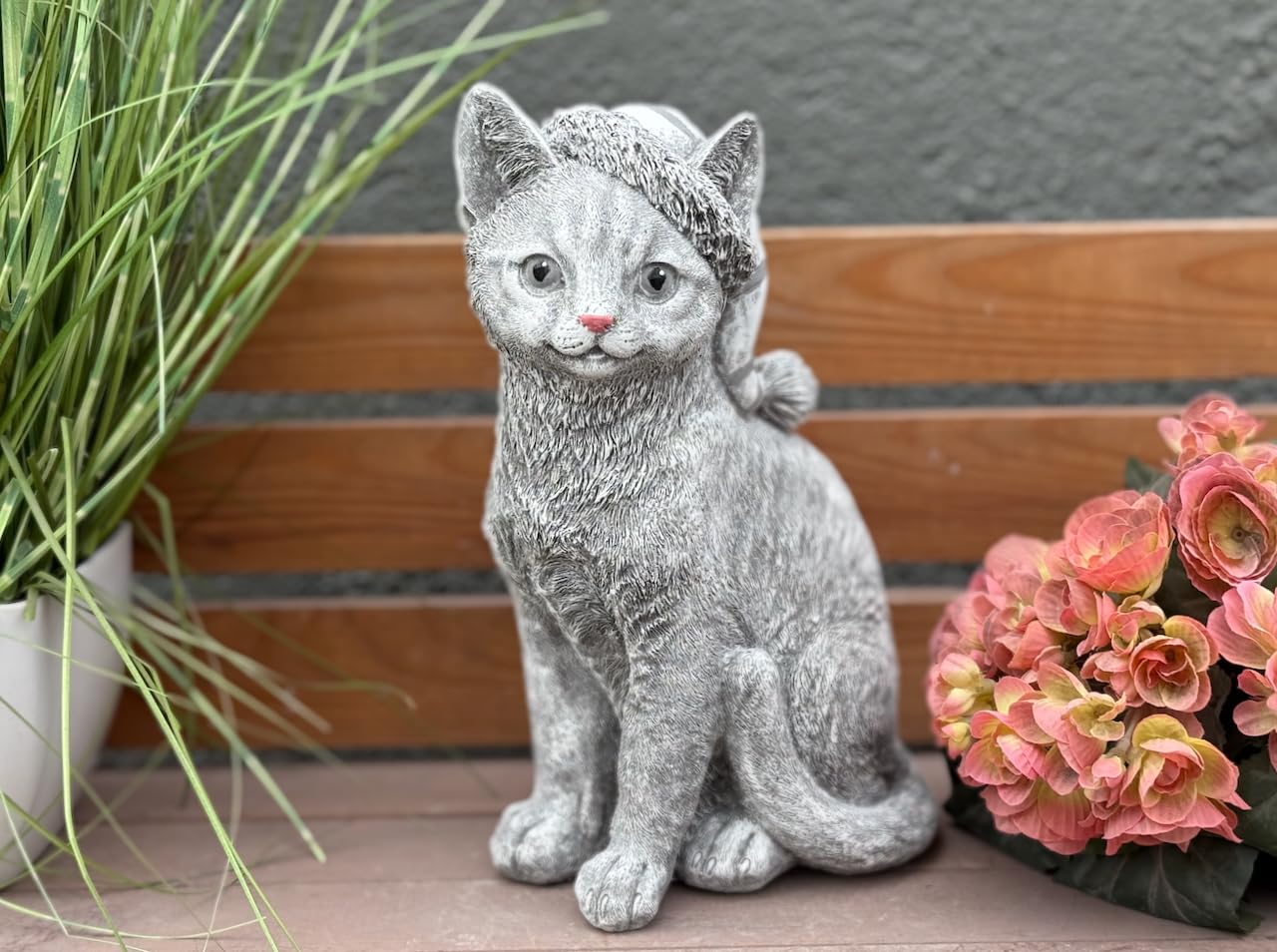 stoneandstyle Figurine chat en pierre - Bonnet de sommeil - Résistant au gel - En pierre - Hauteur : 30 cm - Poids : 5,6 kg