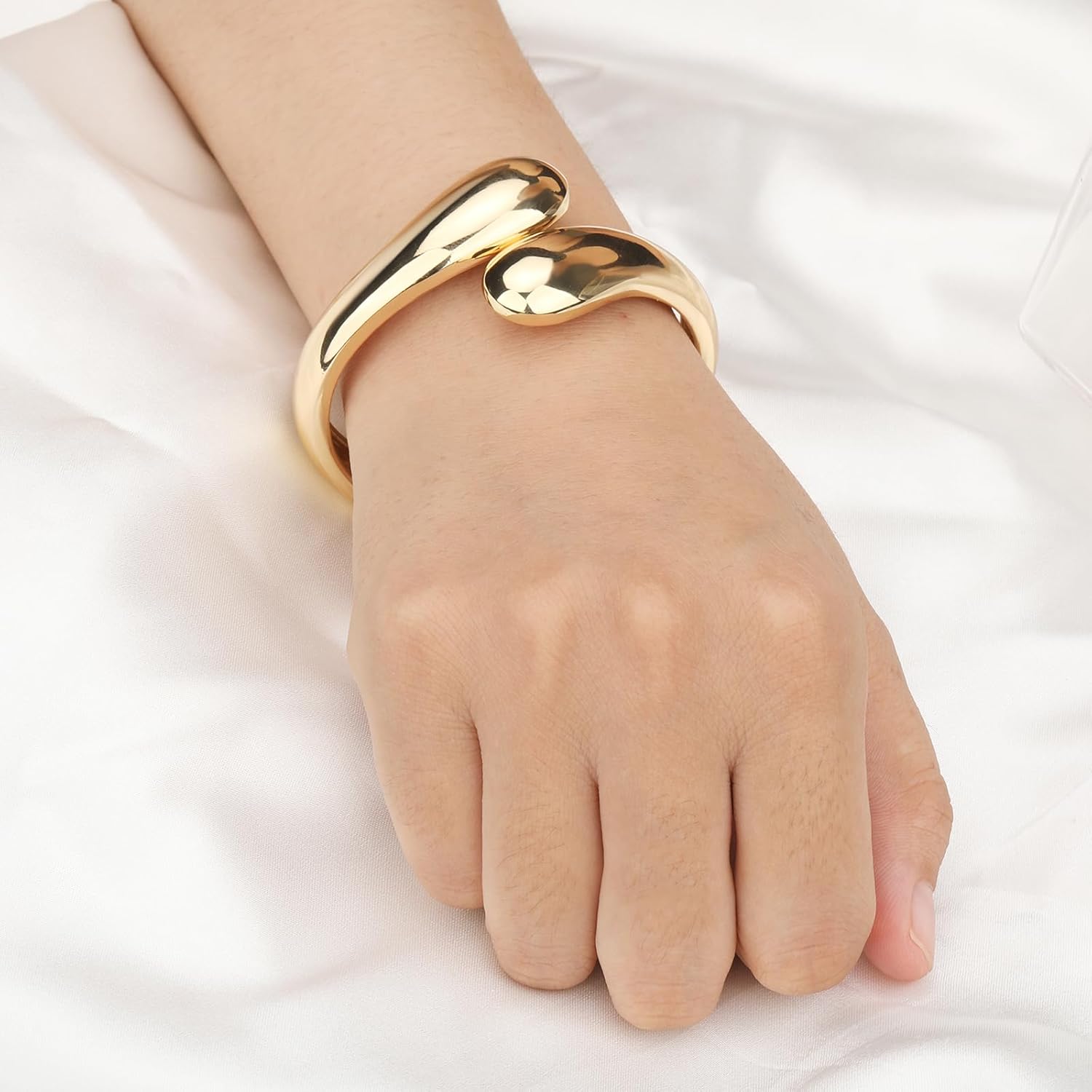 14K Gold Chunky Bangle Bracelet for Women Gold Plated Waterdrop Round Wrist Hinged Cuff Open Wide Bracelet Women Jewelry Gift - Image 2